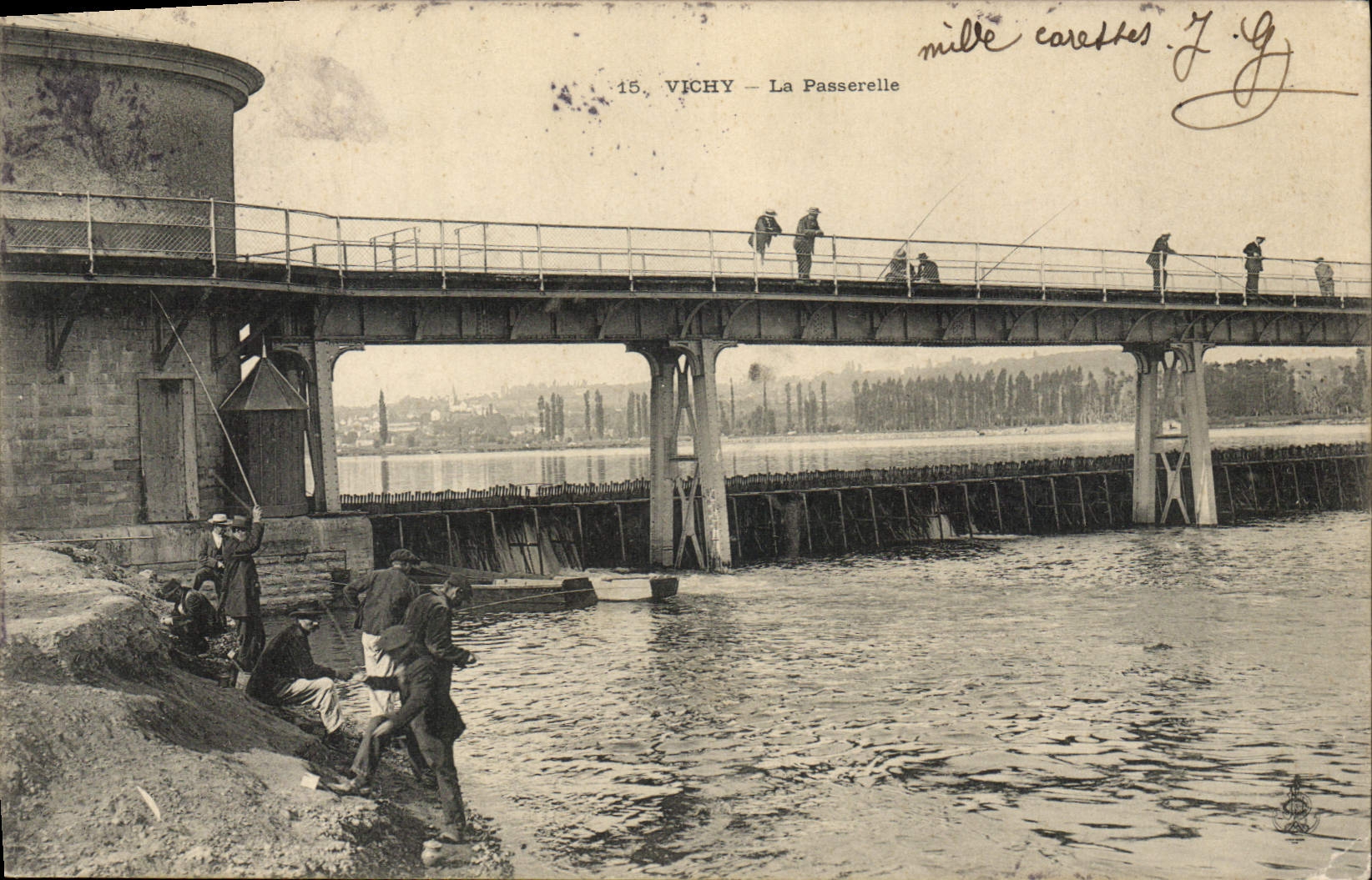 CPA Vichy la passerelle