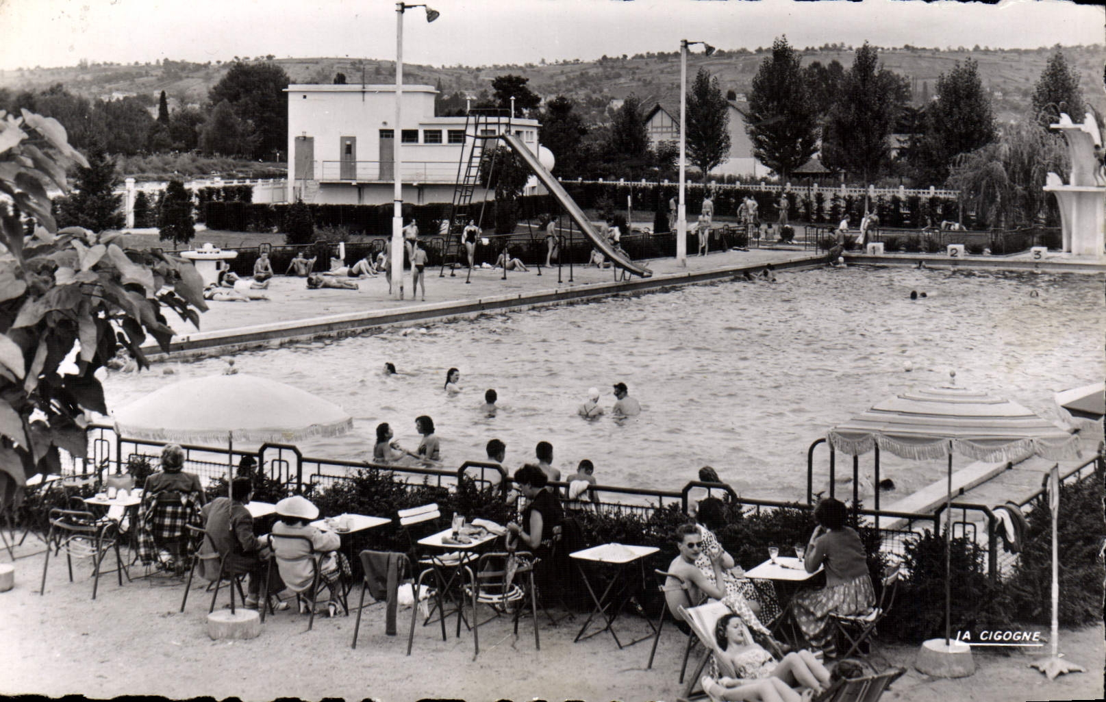CPA Bellerive pres Vichy Allier Stade nautique