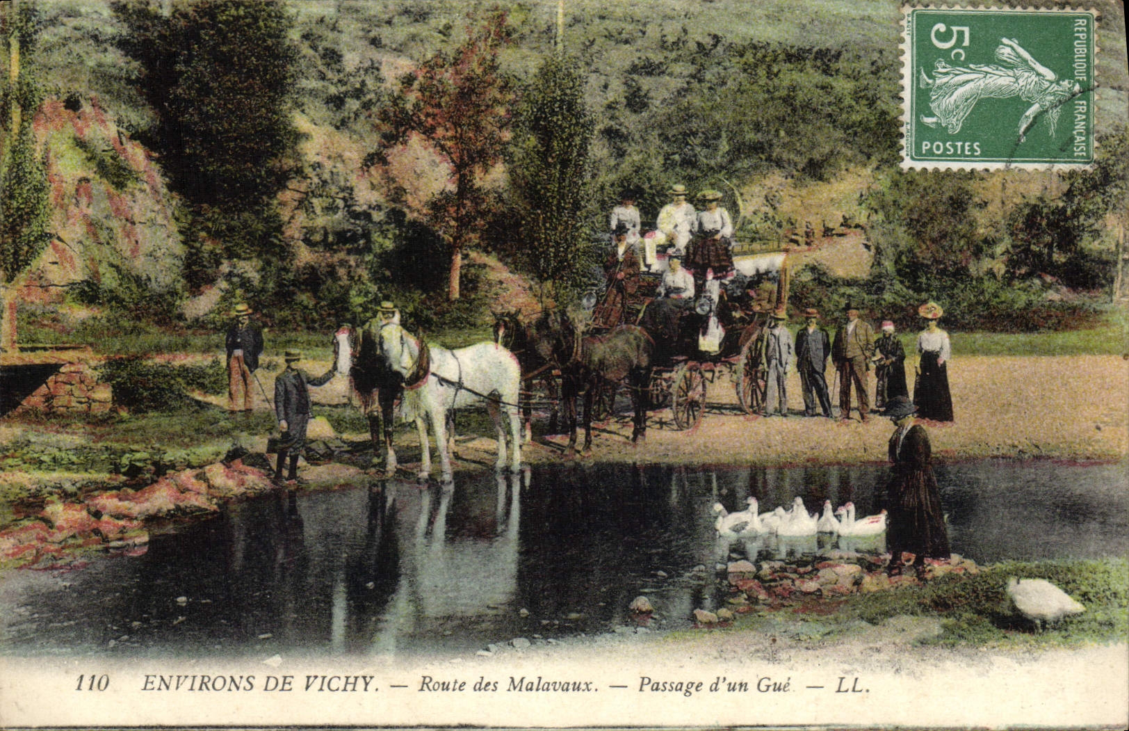 CPA Environs de Vichy Route des Malavaux Passage d'un Gue