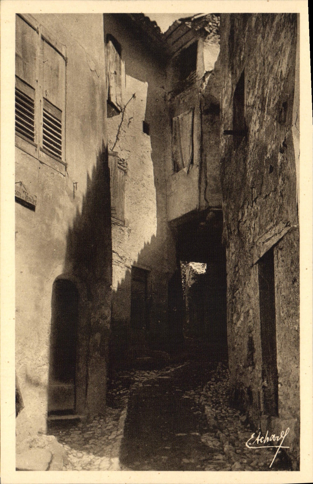 CPA Moustiers Ste Marie B A Une Vieille Rue