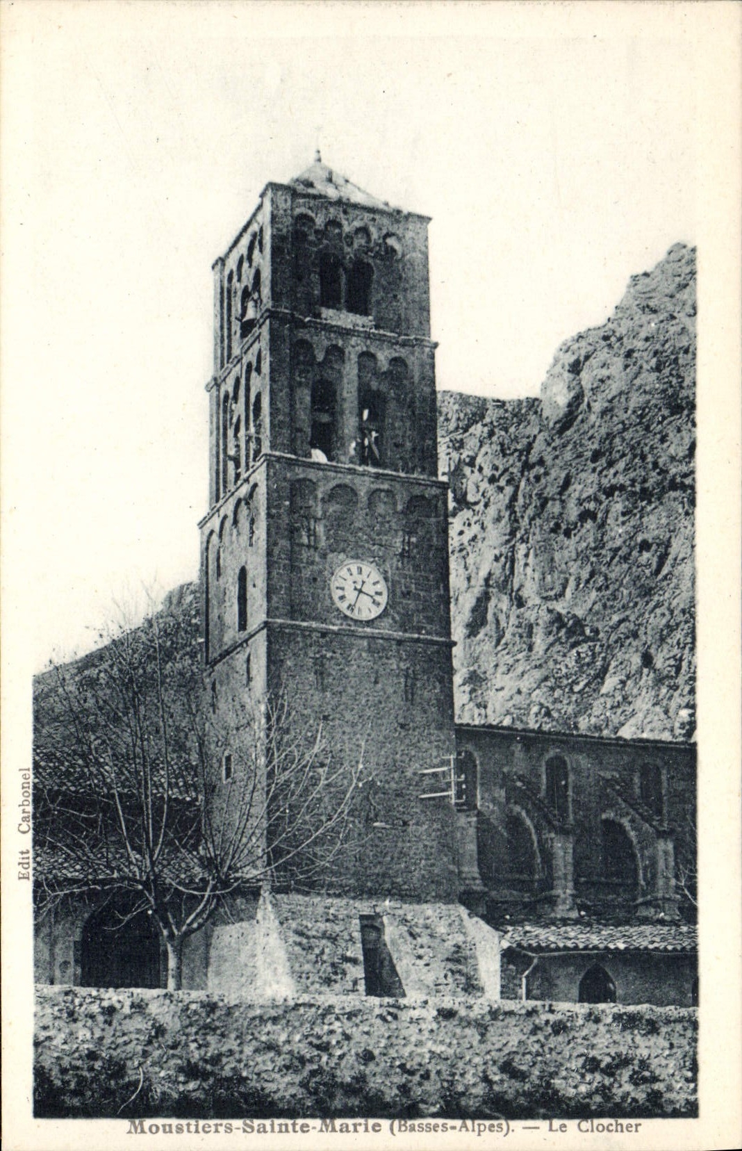 CPA Monastiers Sainte Marie Basses Alpes Le Clocher