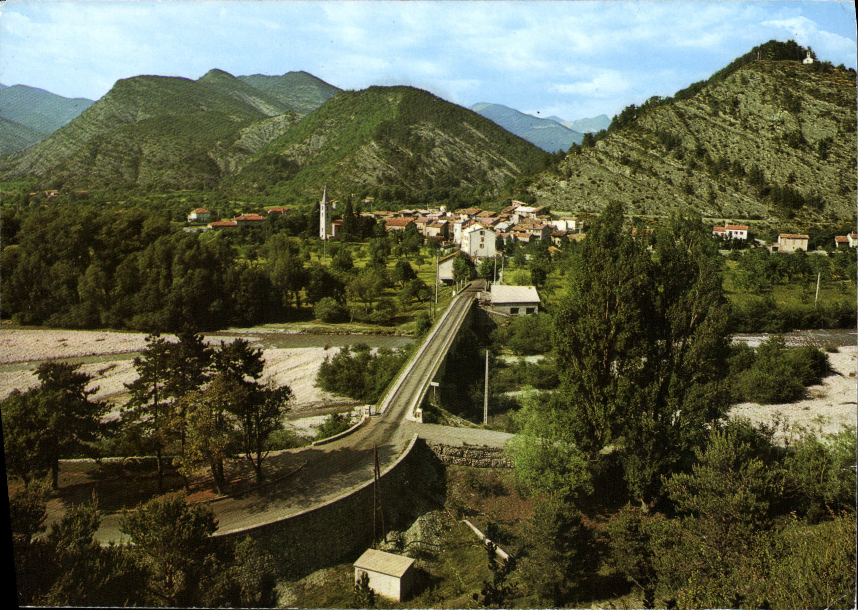 CPA La Javie Alpes de Haute Provence village provencal a proximite de Digne