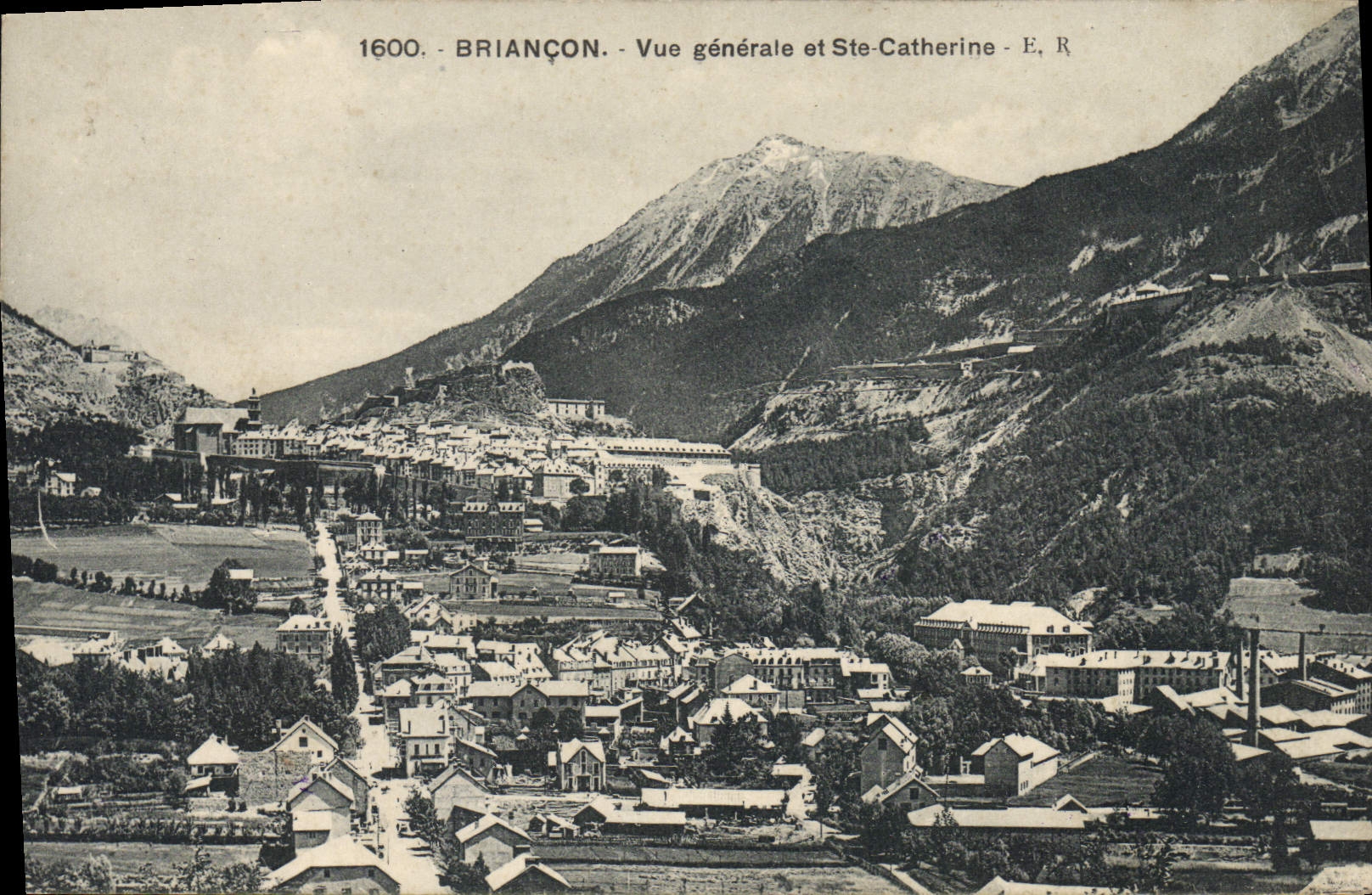 CPA Briancon vue generale et Ste Catherine
