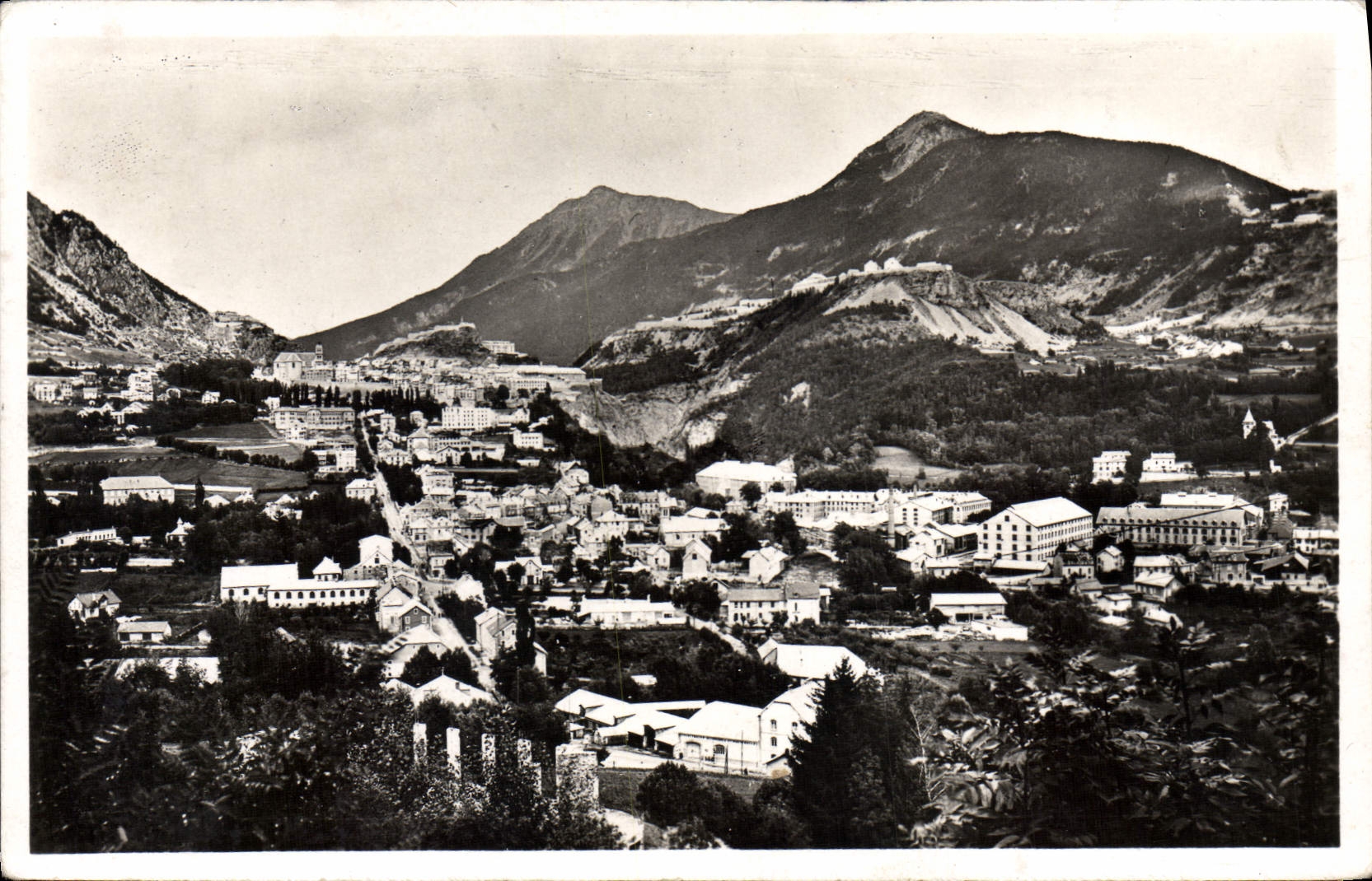 CPA Briancon Htes Alpes vue generale 