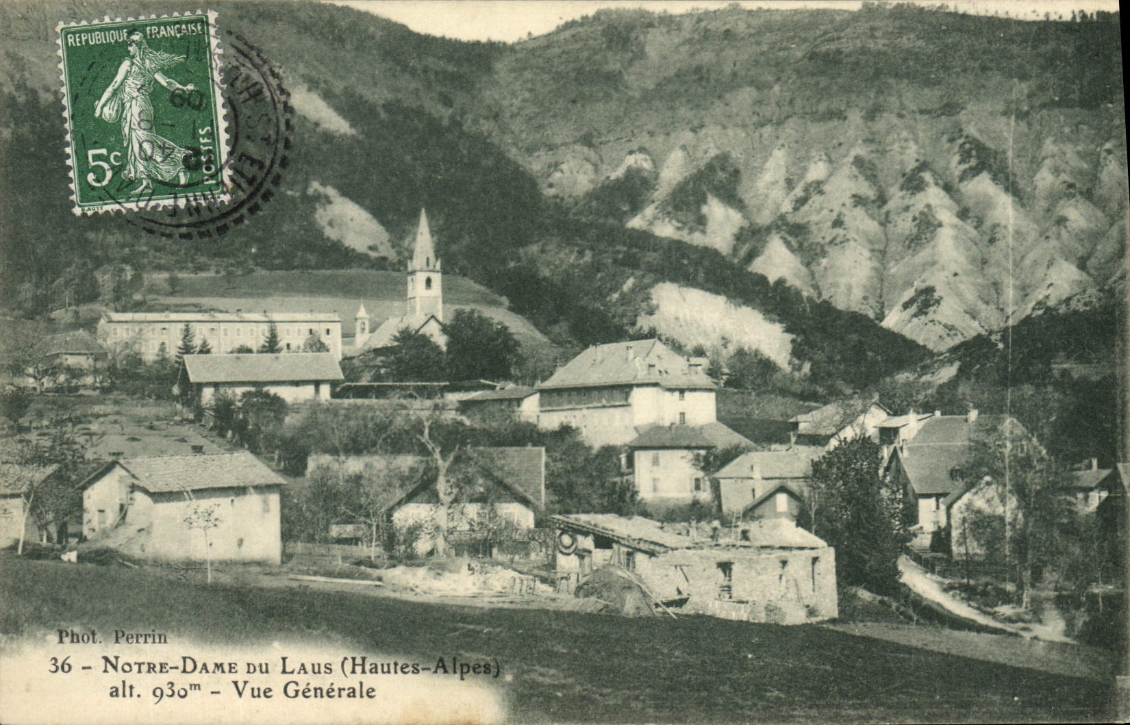 CPA Notre Dame du Laus Hautes Alpes vue generale 