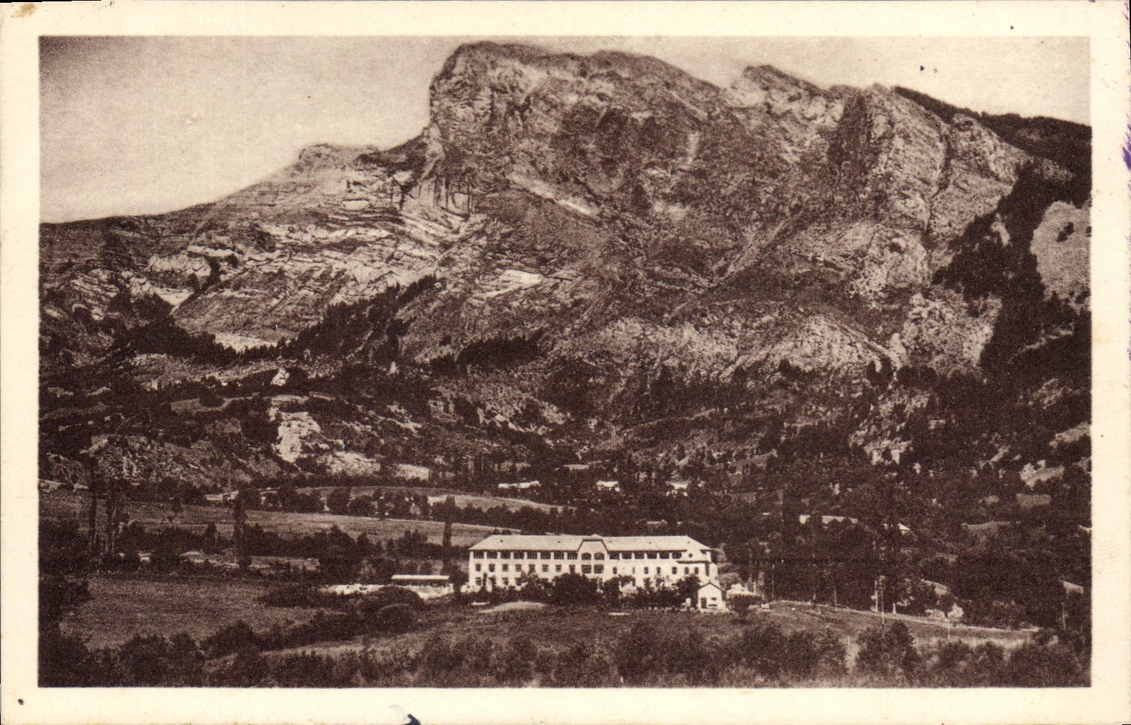 CPA St Jean St Nicolas H A Bonnedonne Maison de Curc du Dr Para