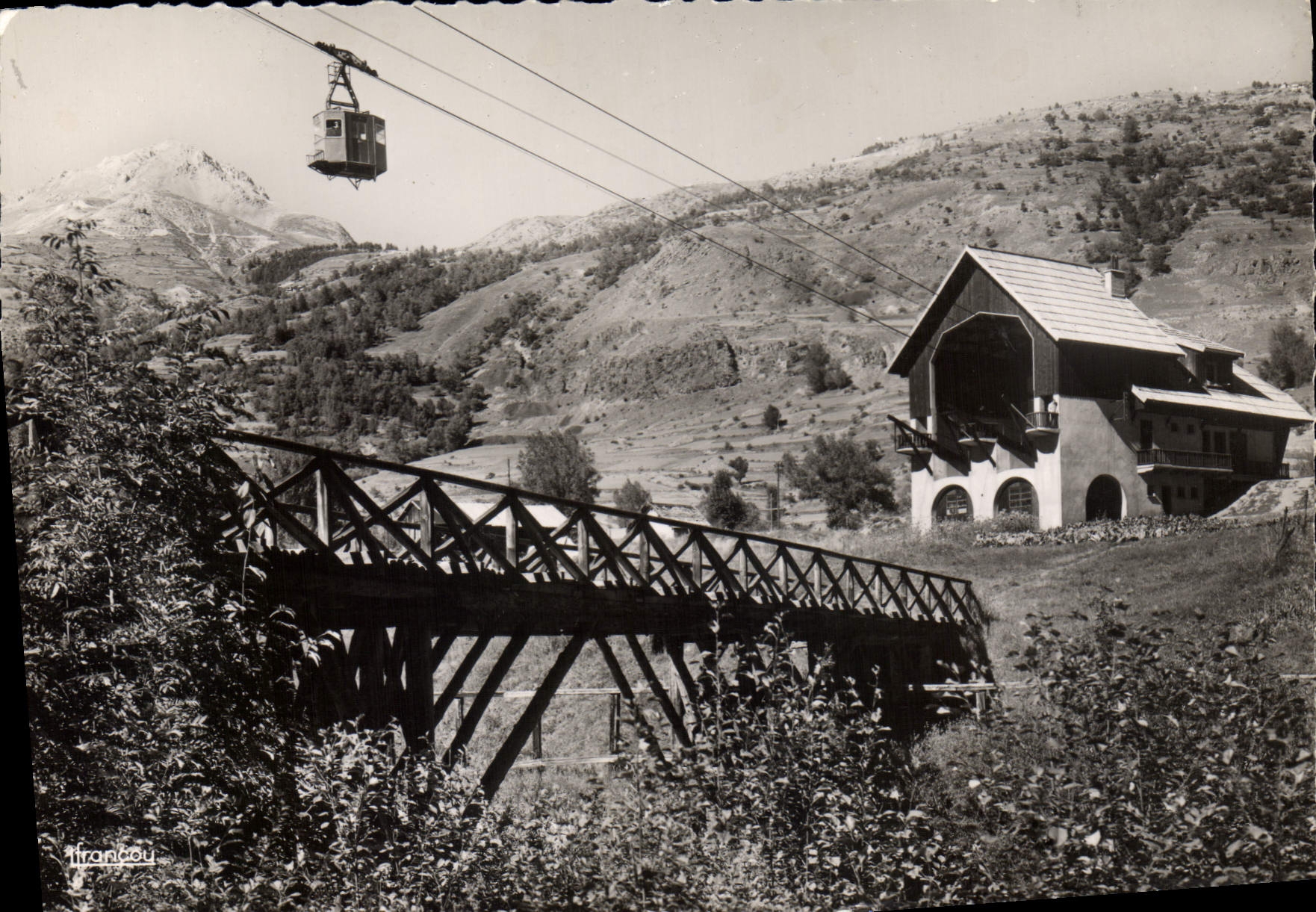 CPA Telepherique de Serre Chevalier Gare de depart de Chaniemerie