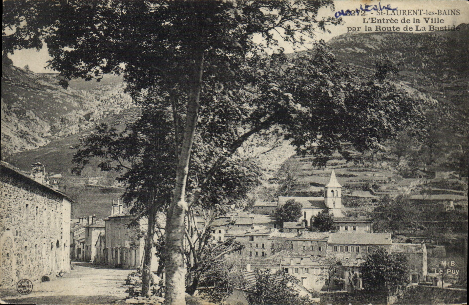 CPA St Laurent les Bains L'Entree de la Ville 