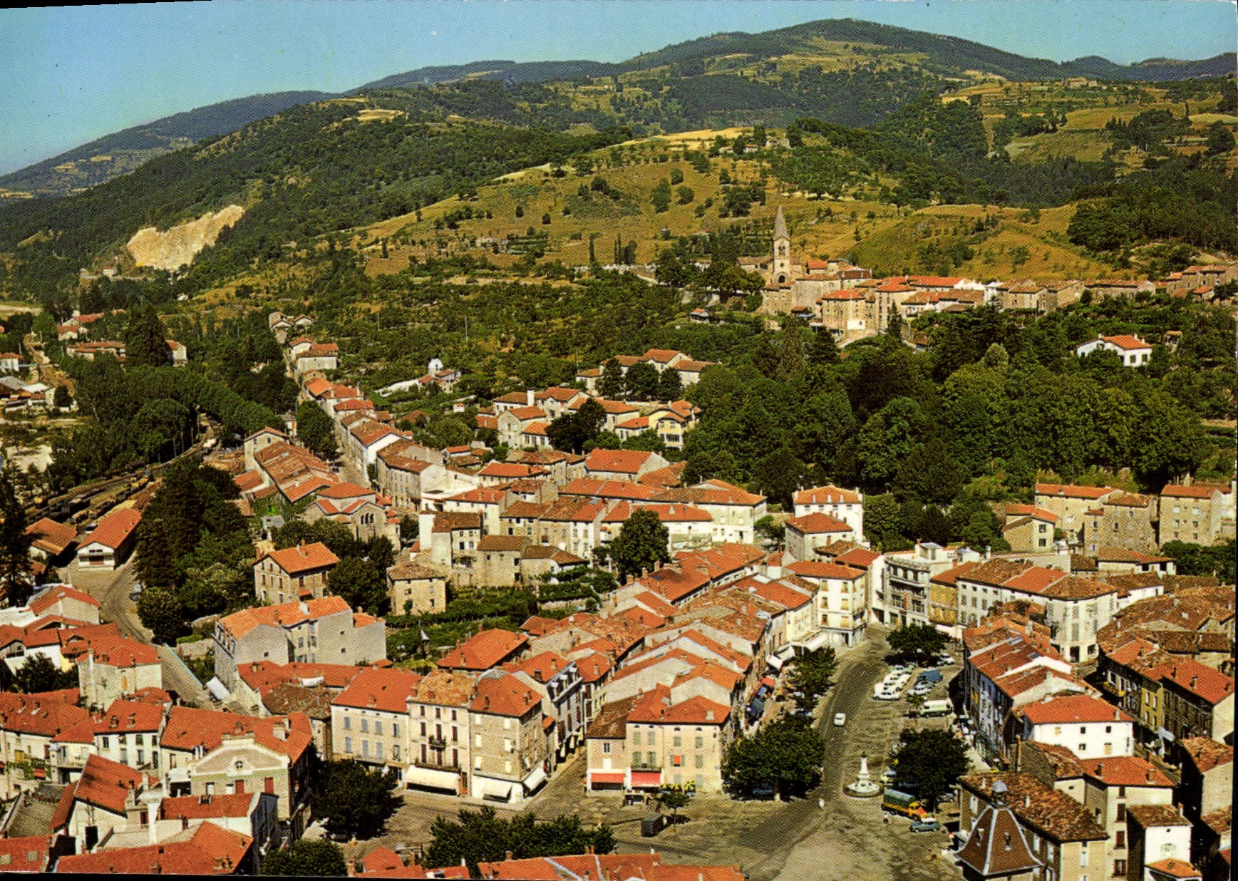 CPA Lamastre Ardeche Centre touristique important du Vivarais Vue generale 