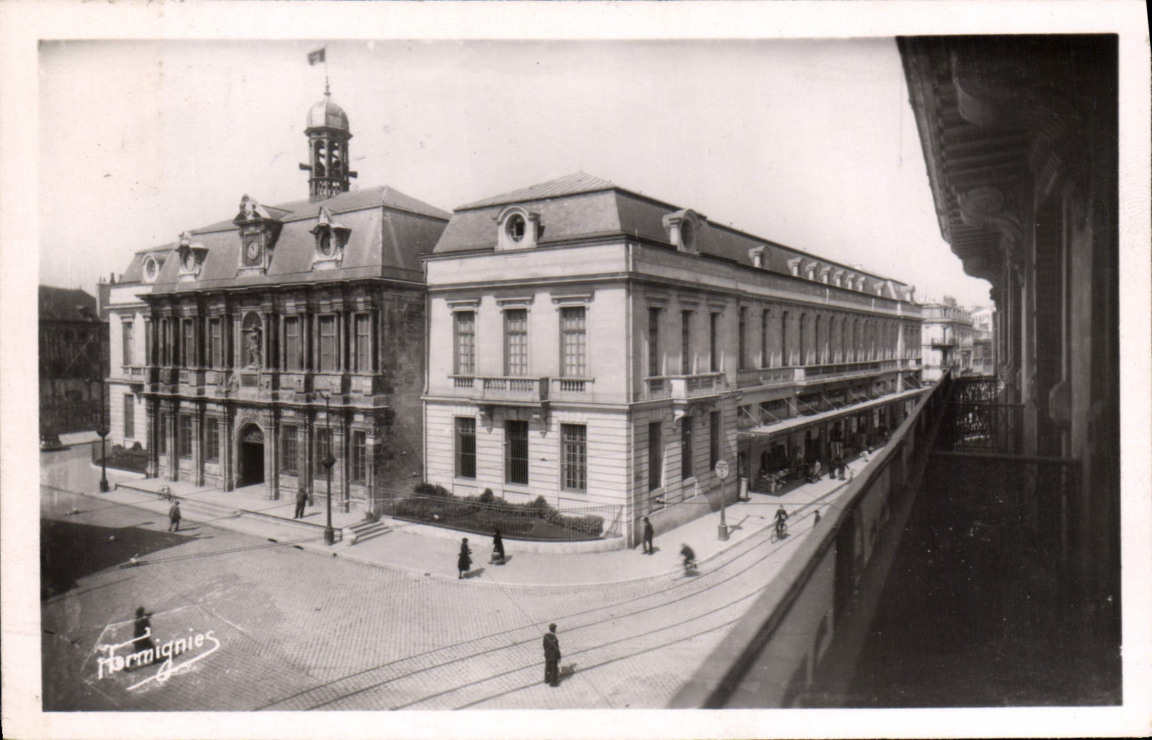 CPA Troyes L'Hotel de Ville et ses Annexes