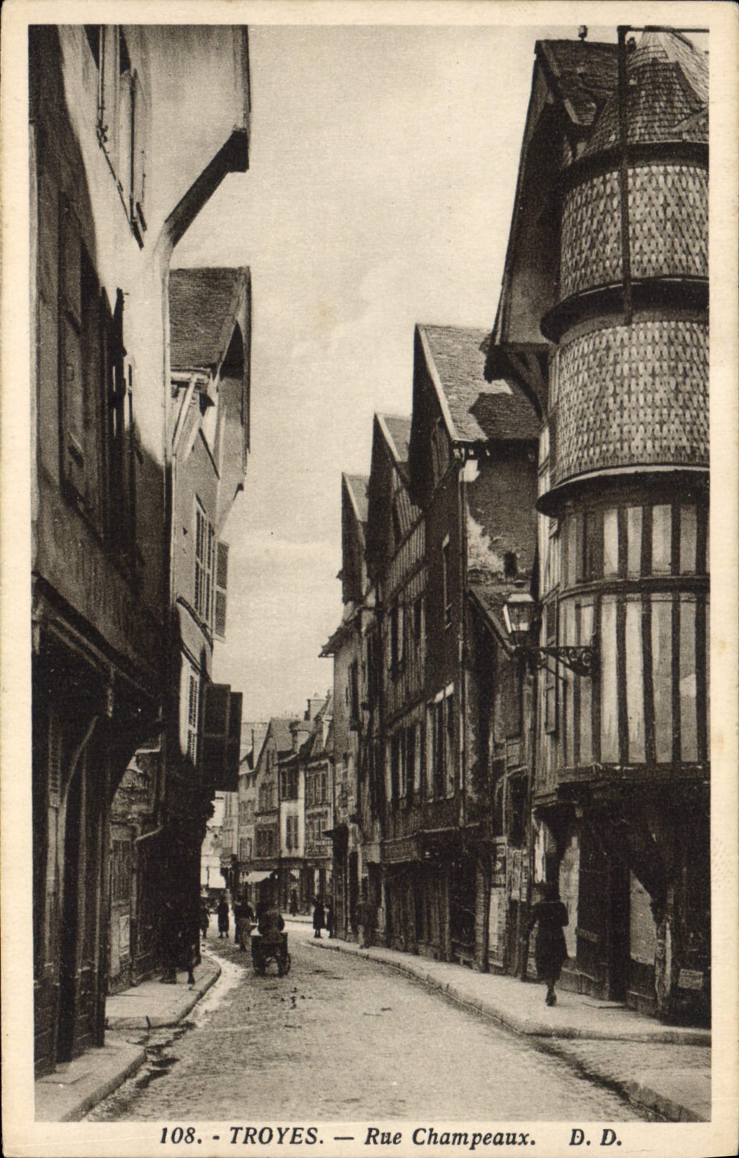 CPA Troyes Rue Champeaux 