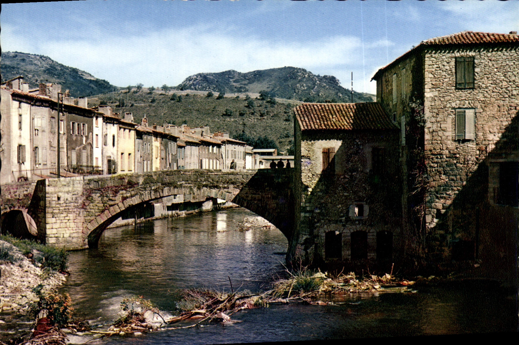 CPA Quillan Aude Le Pont vieux sur l'Aude