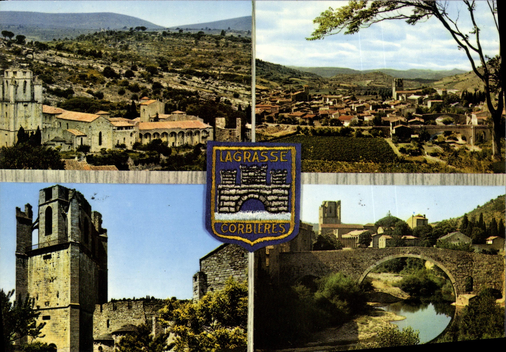 CPA Lagrasse Corbieres Aude L'Abbaye Vue generale