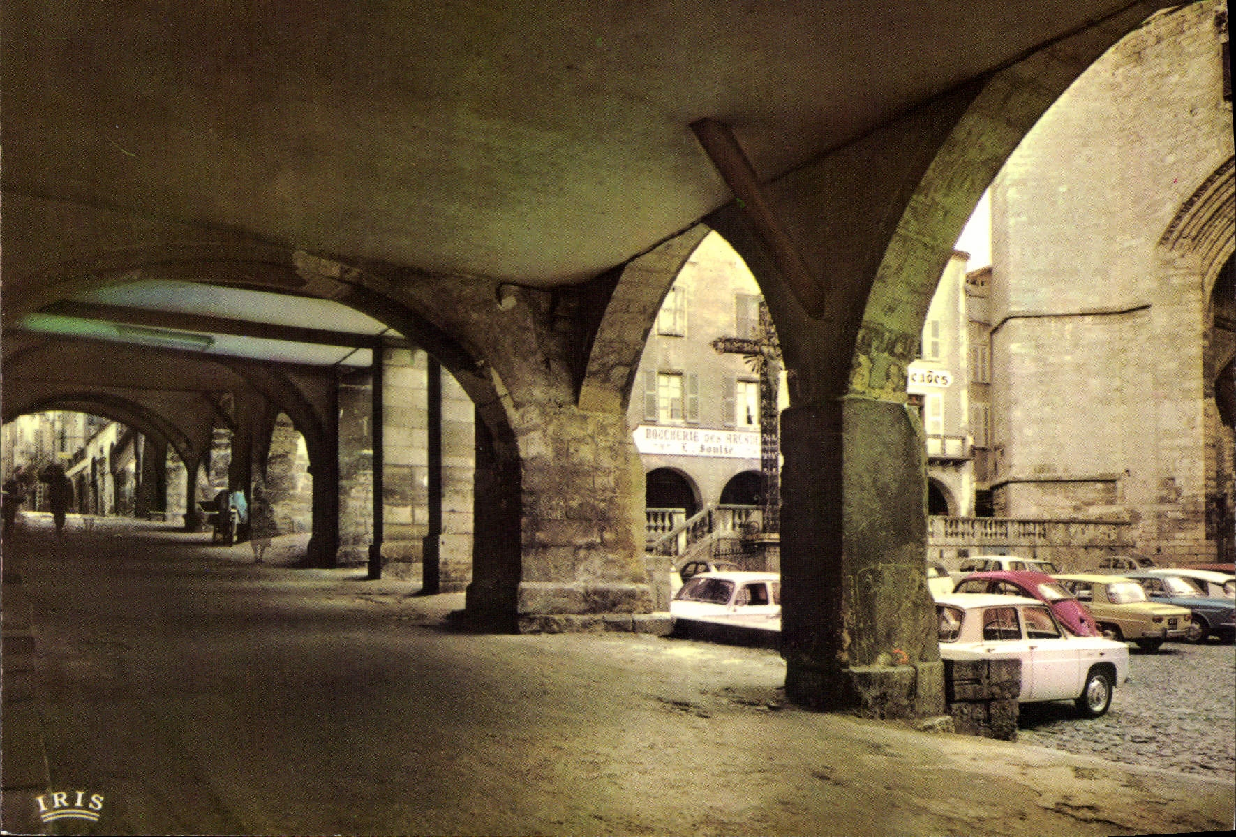CPA Villefranche de Rouergue Aveyron Ancienne Bastide La Place Notre Dame Les Couverts