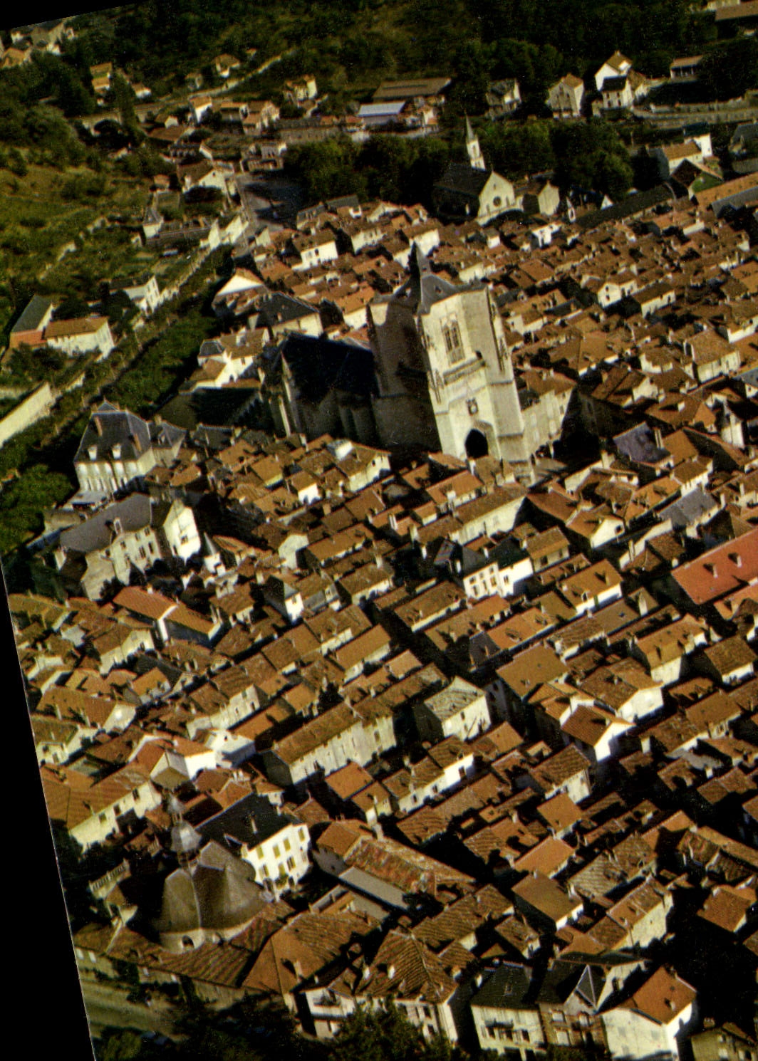 CPA En avion au dessus de Villefranche de Rouergue Aveyron