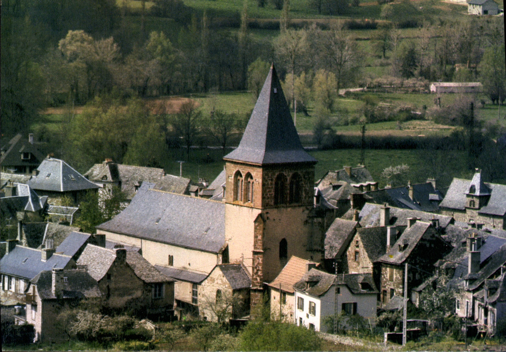 CPA Valady Aveyron Vue generale