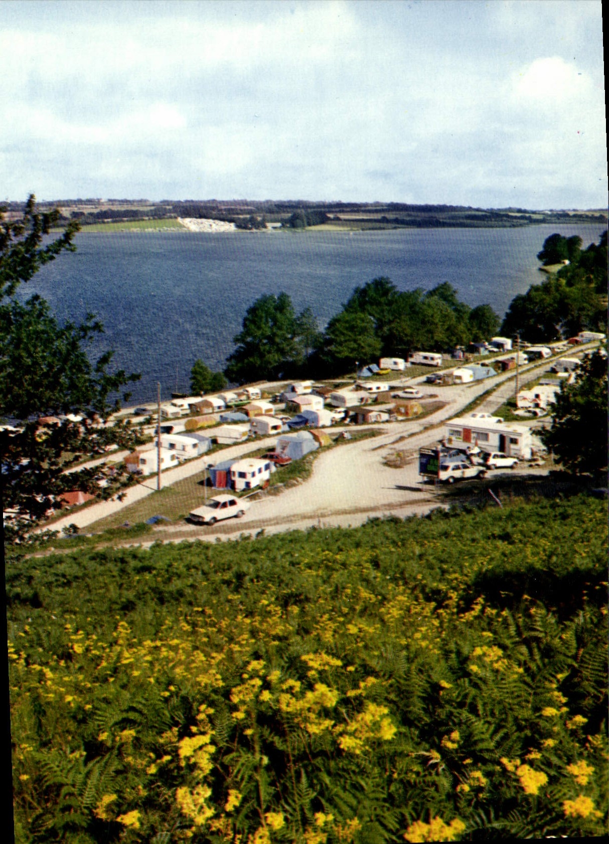 CPA Lac de Pareloup Aveyron Camping Beau Rivage