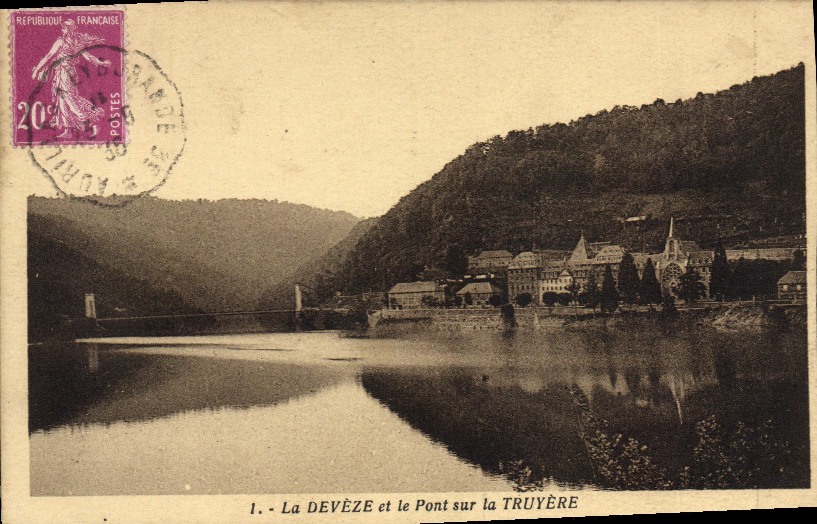 CPA La Deveze et le Pont sur la Truyere 