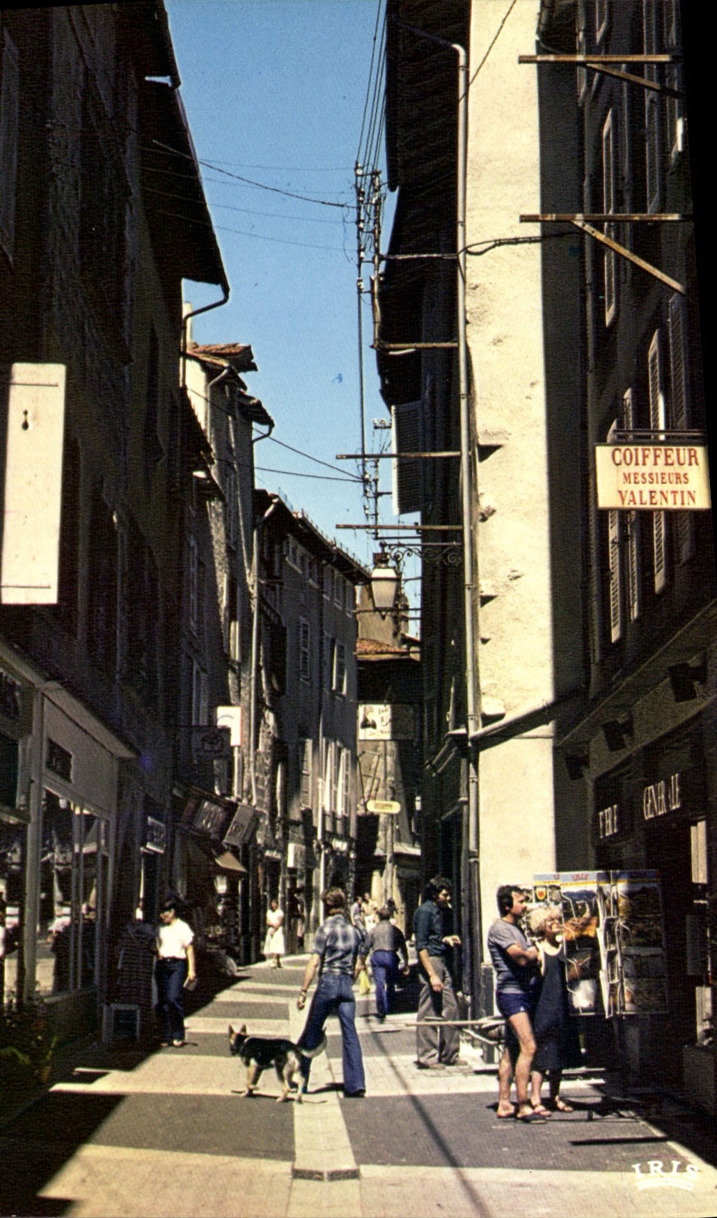 CPA Aurillac Cantal Rue des Forgerons Rue pietonniere