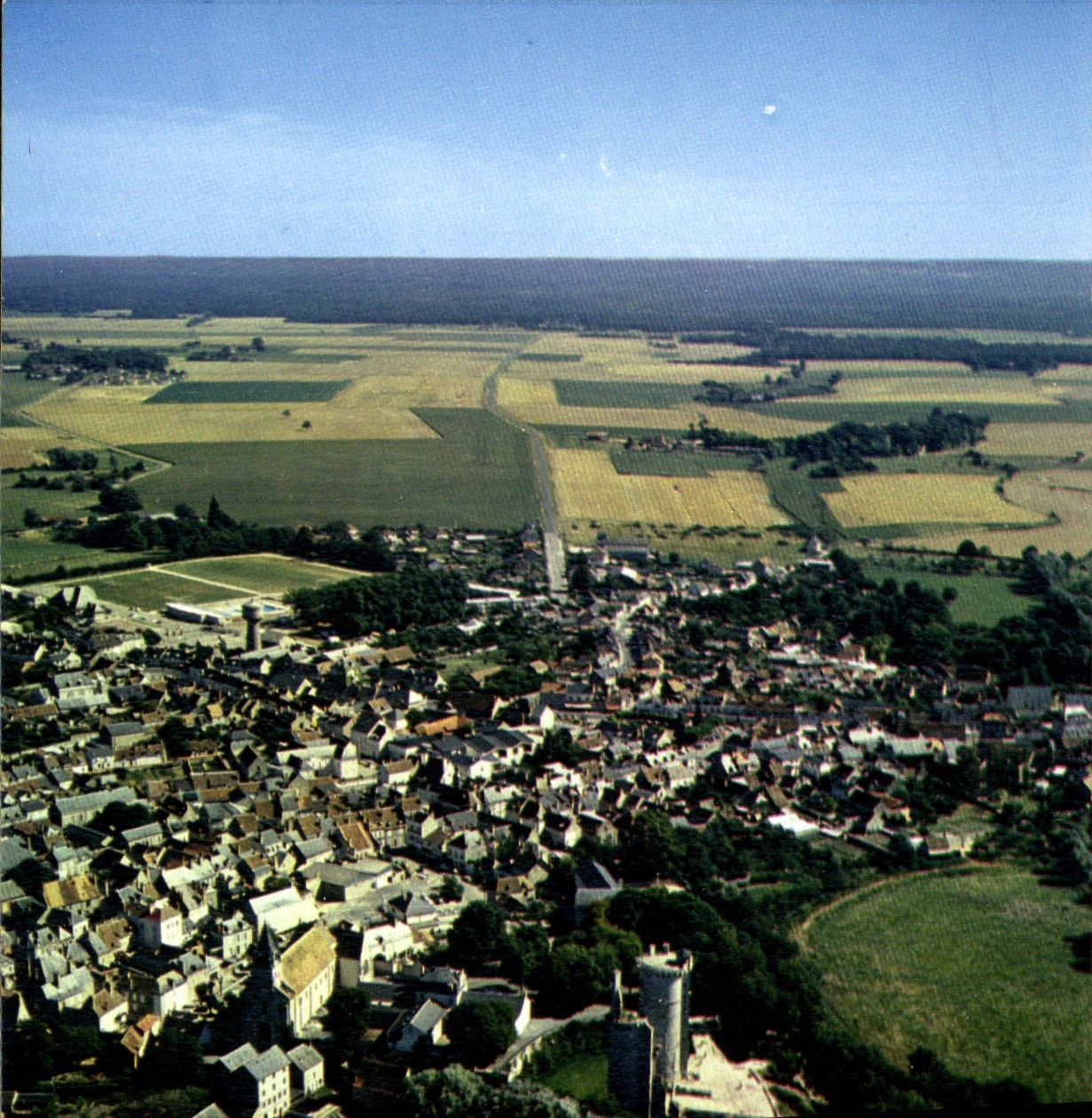 CPSM MEHUN-sur-YEVRE église château