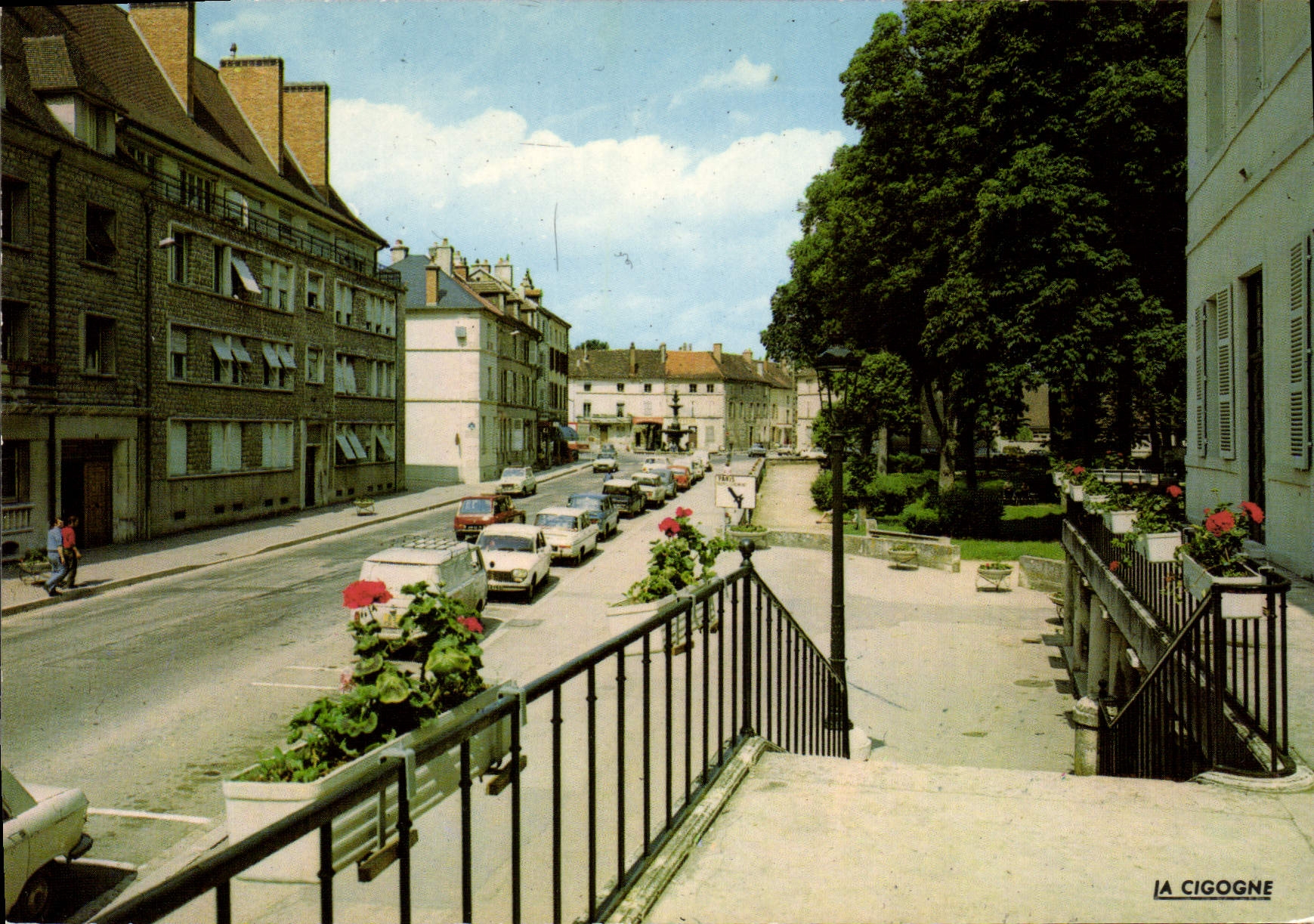 CPSM CHATILLON-sur-SEINE rue Président Carnot