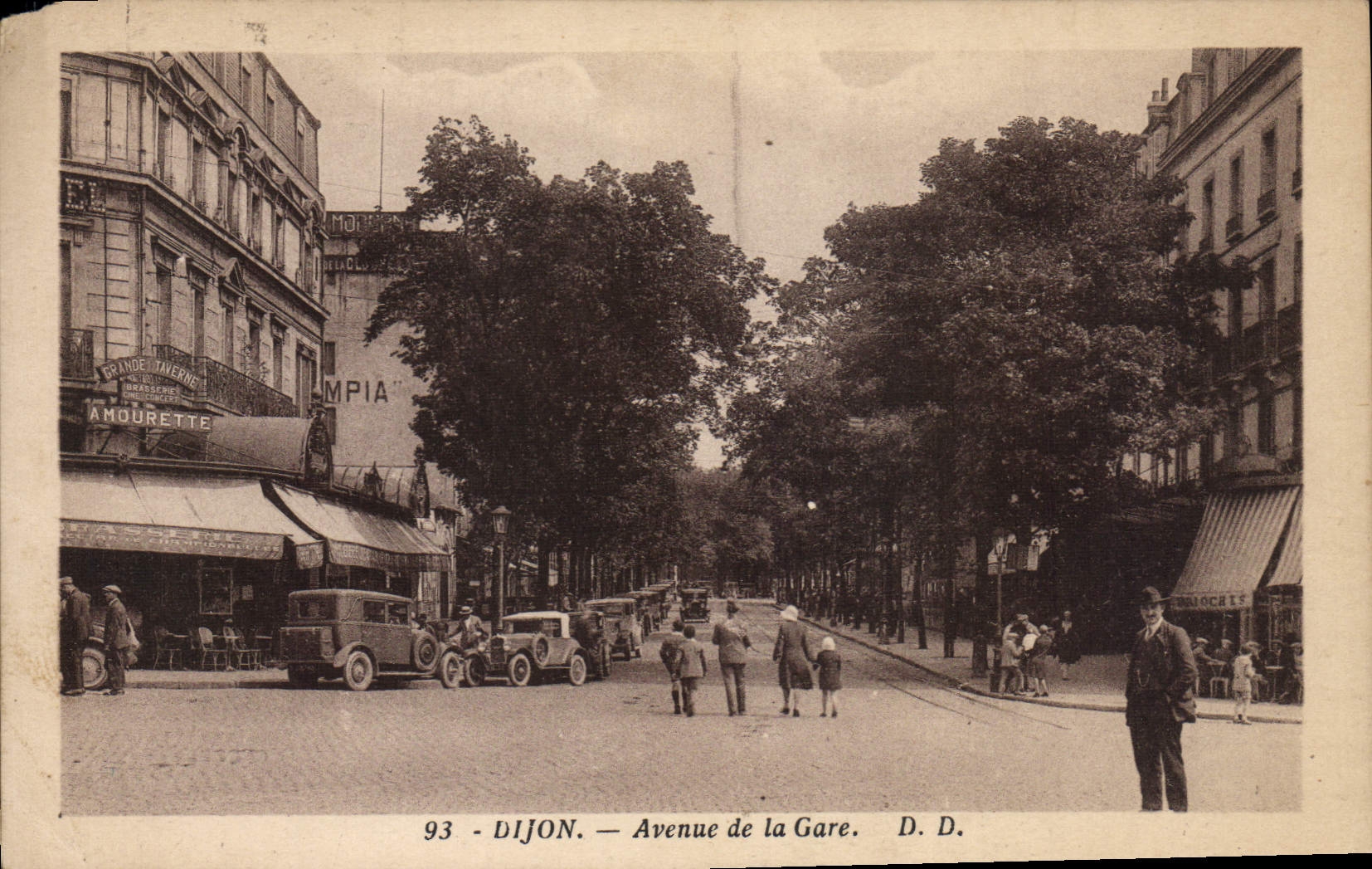 CPA DIJON avenue de la gare Amourette