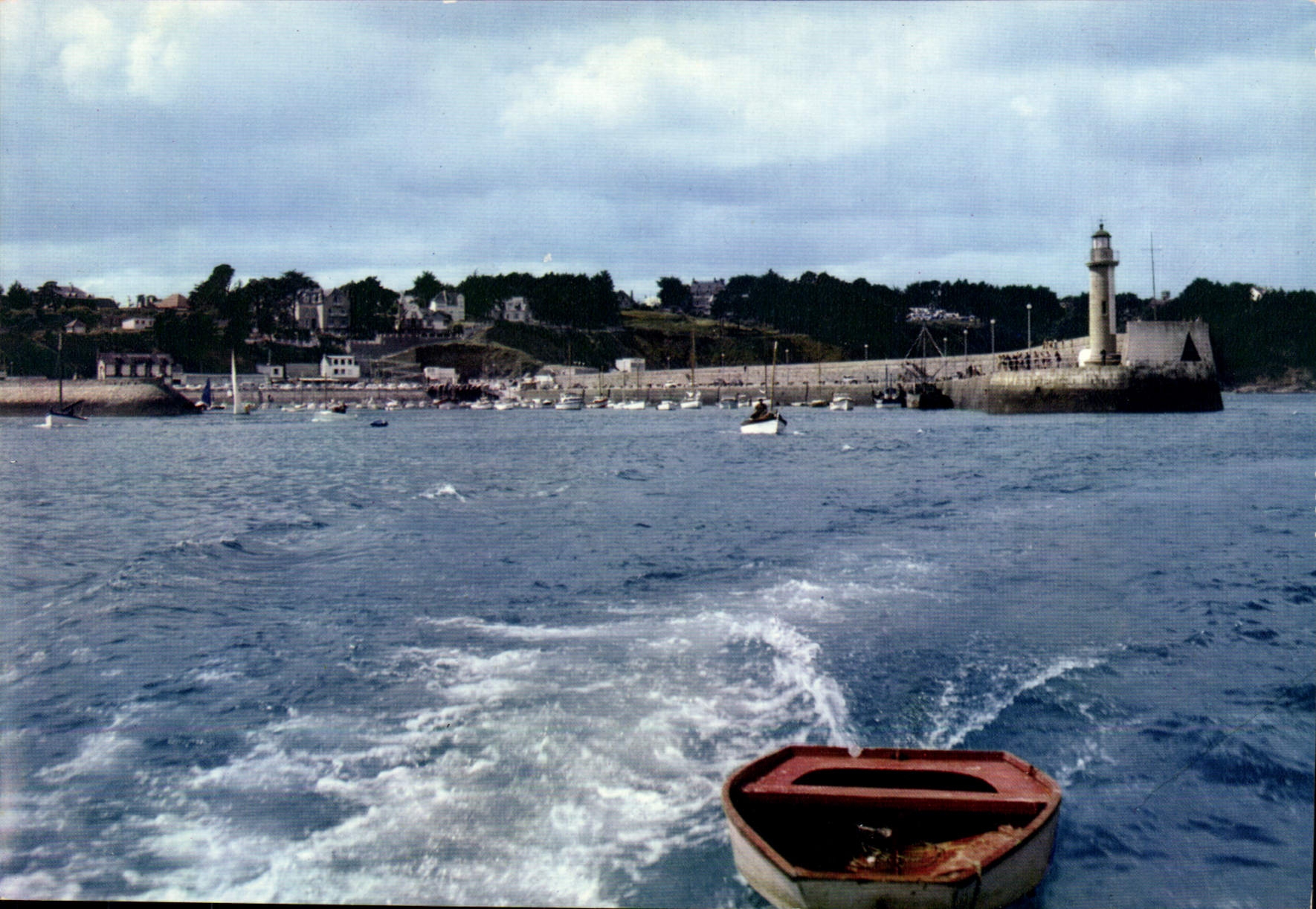 CPSM BINIC le port vu de la mer