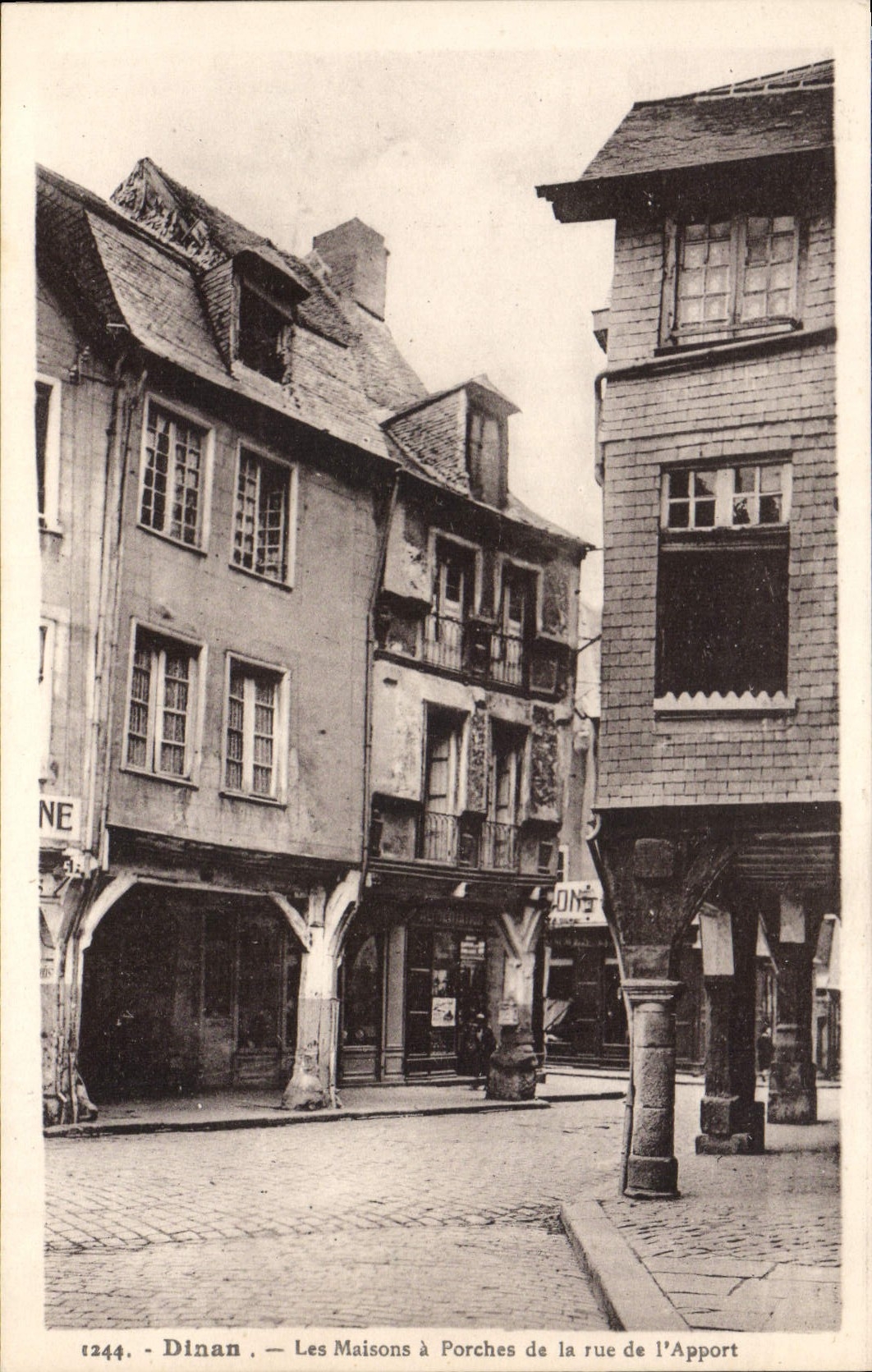 CPA DINAN rue de l'Apport