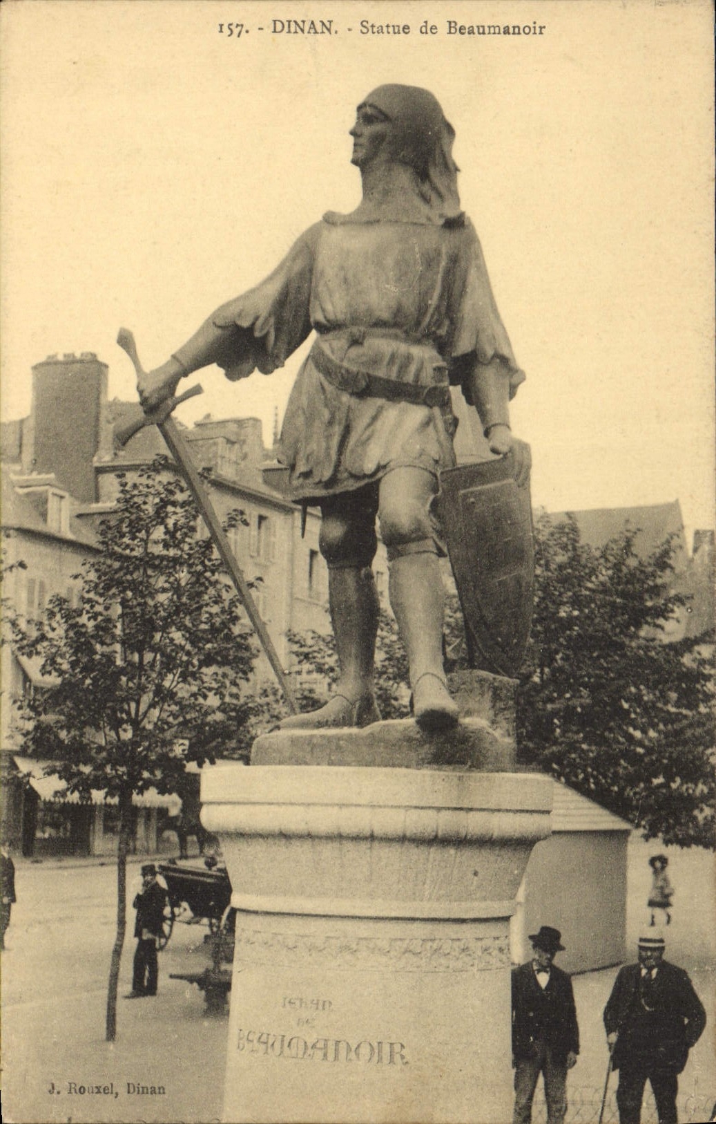 CPA DINAN statue Beaumanoir