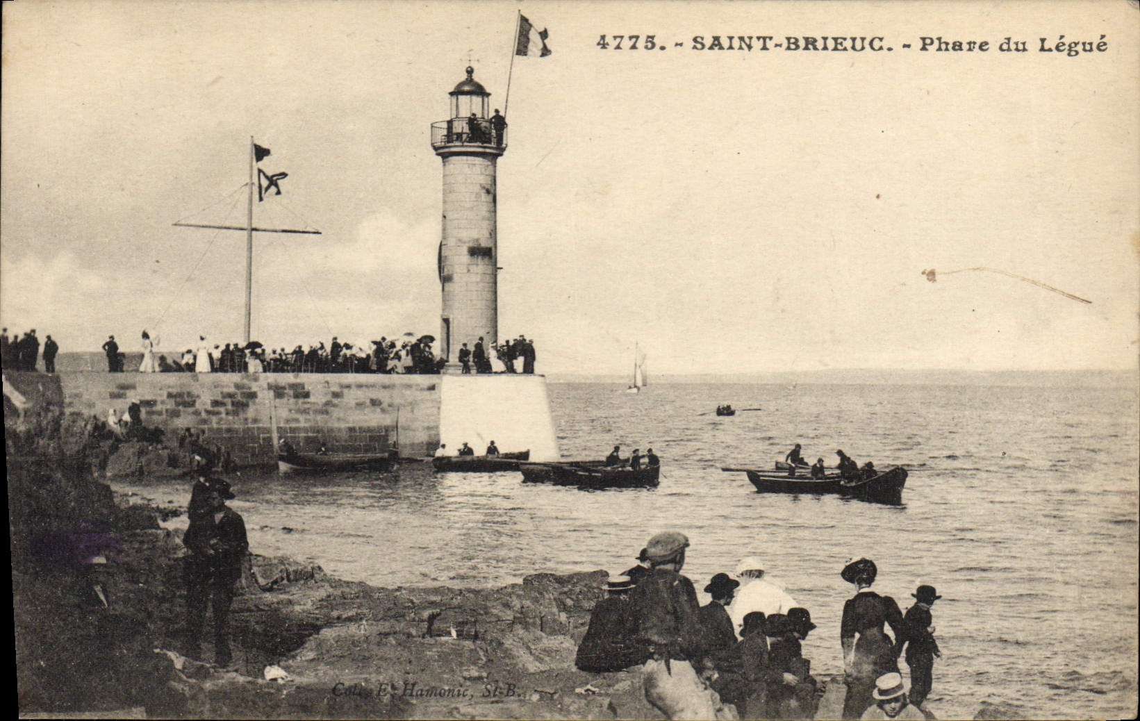 CPA SAINT-BRIEUC phare du Légué