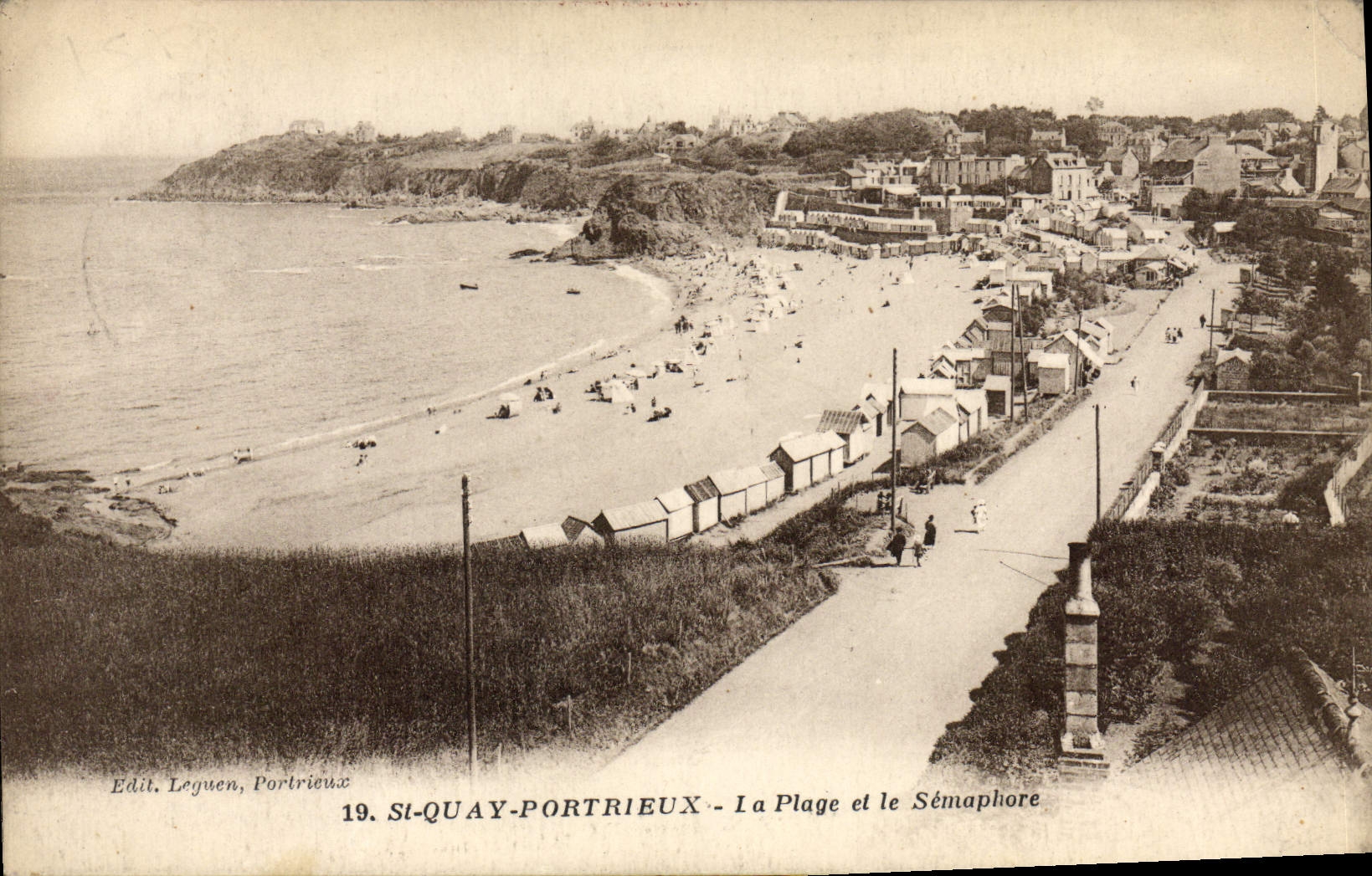 CPA SAINT-QUAI-PORTRIEUX plage sémaphore