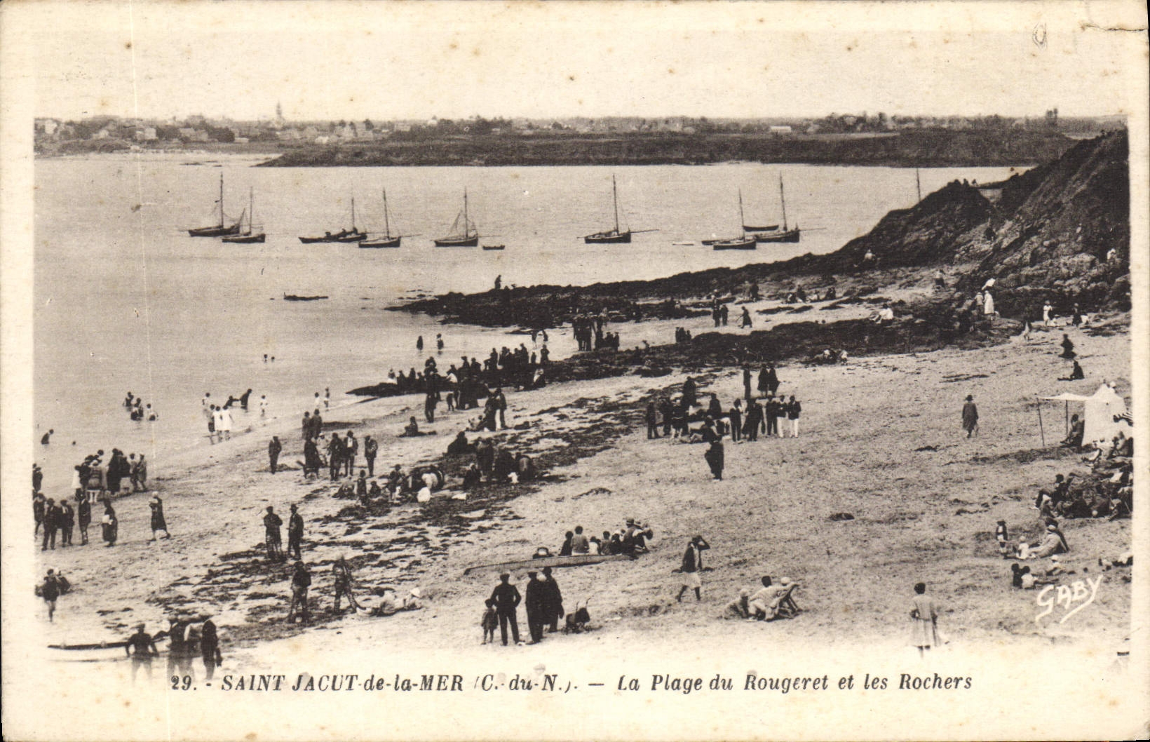 CPA SAINT-JACUT-DE-LA-MER plage du Rougeret
