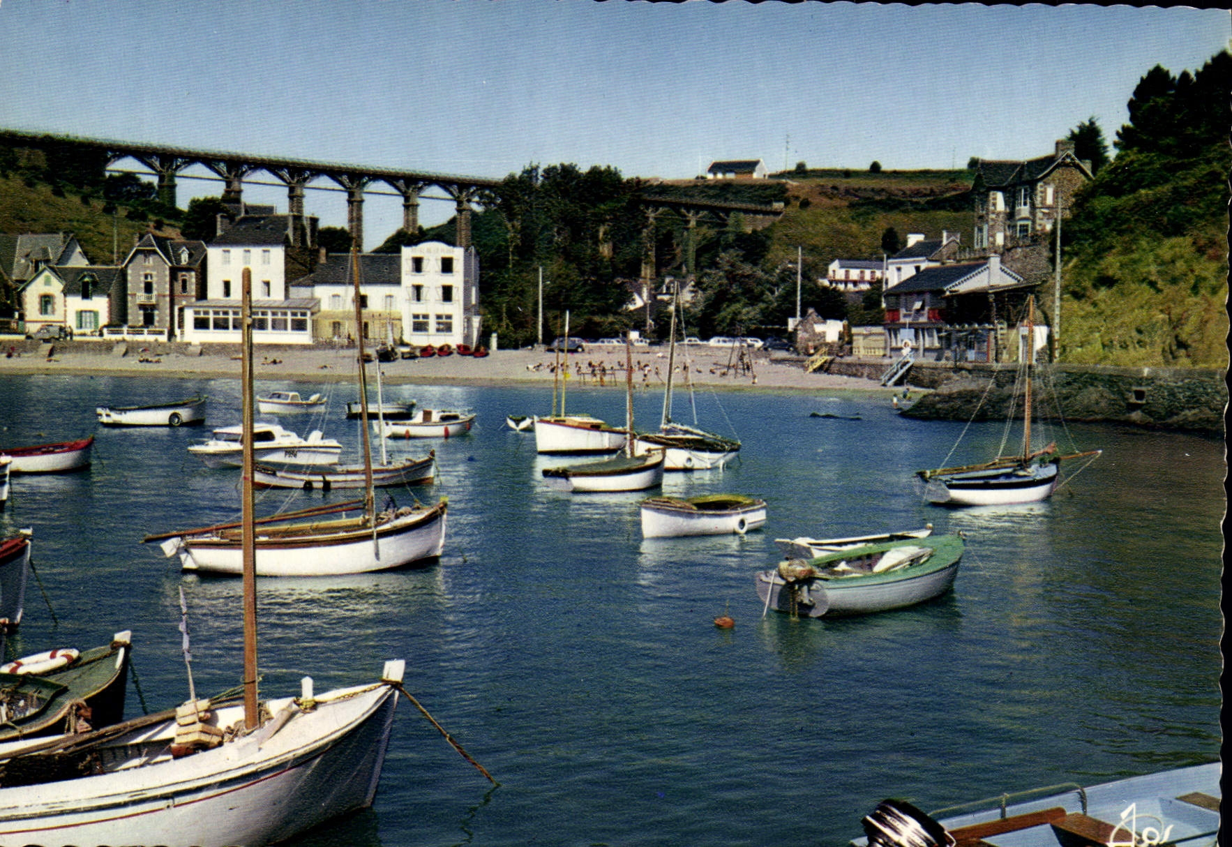 CPSM BREHEC le port