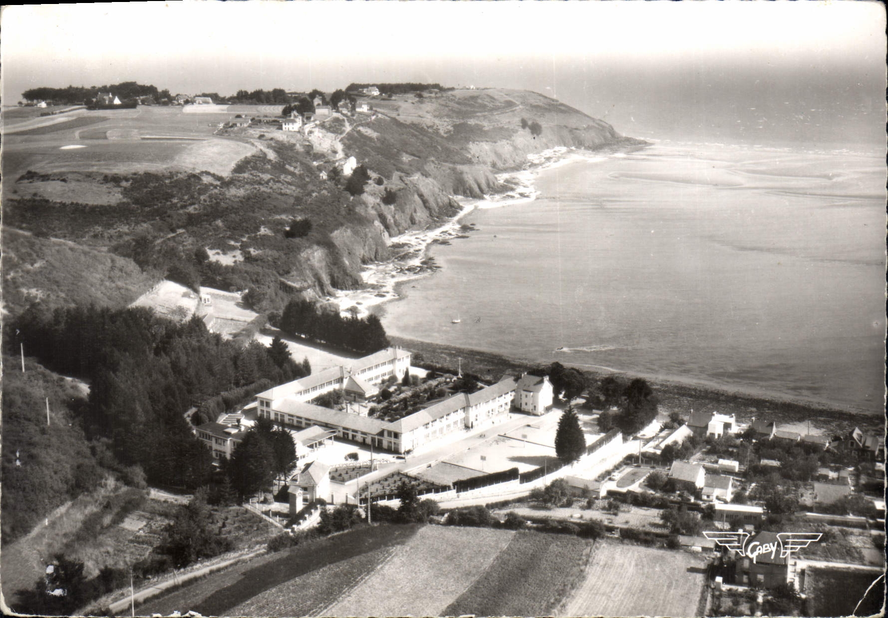 CPSM SAINT-LAURENT-de-la-MER préventorium