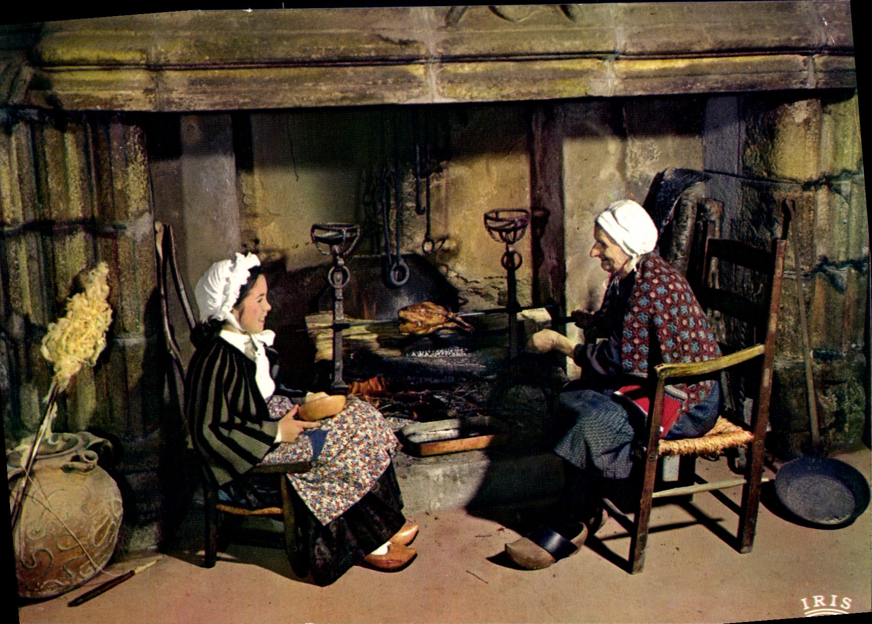 CPSM folklore Marchois poule au pot vieux tapissier Aubusson