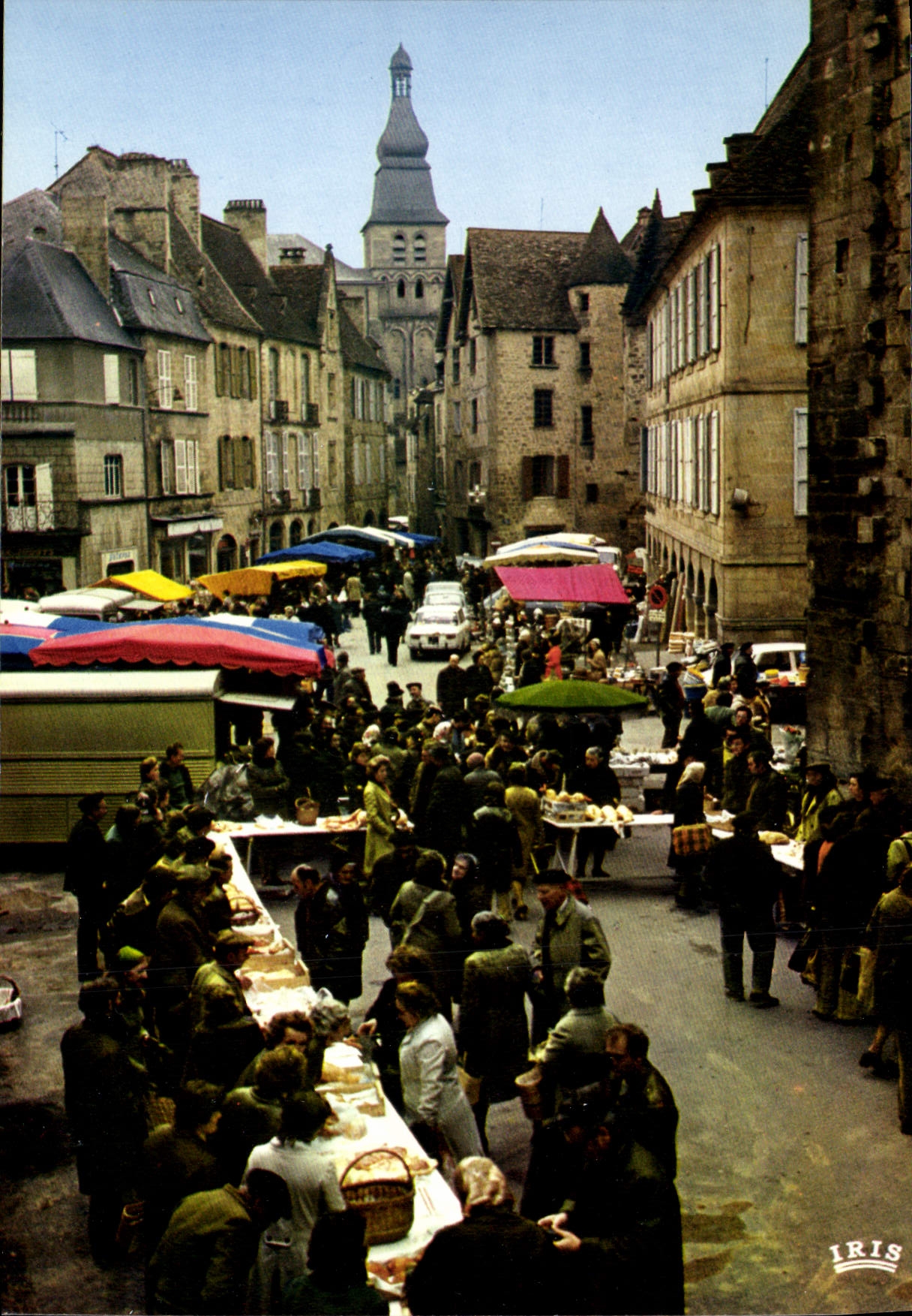 CPSM SARLAT jour de marché