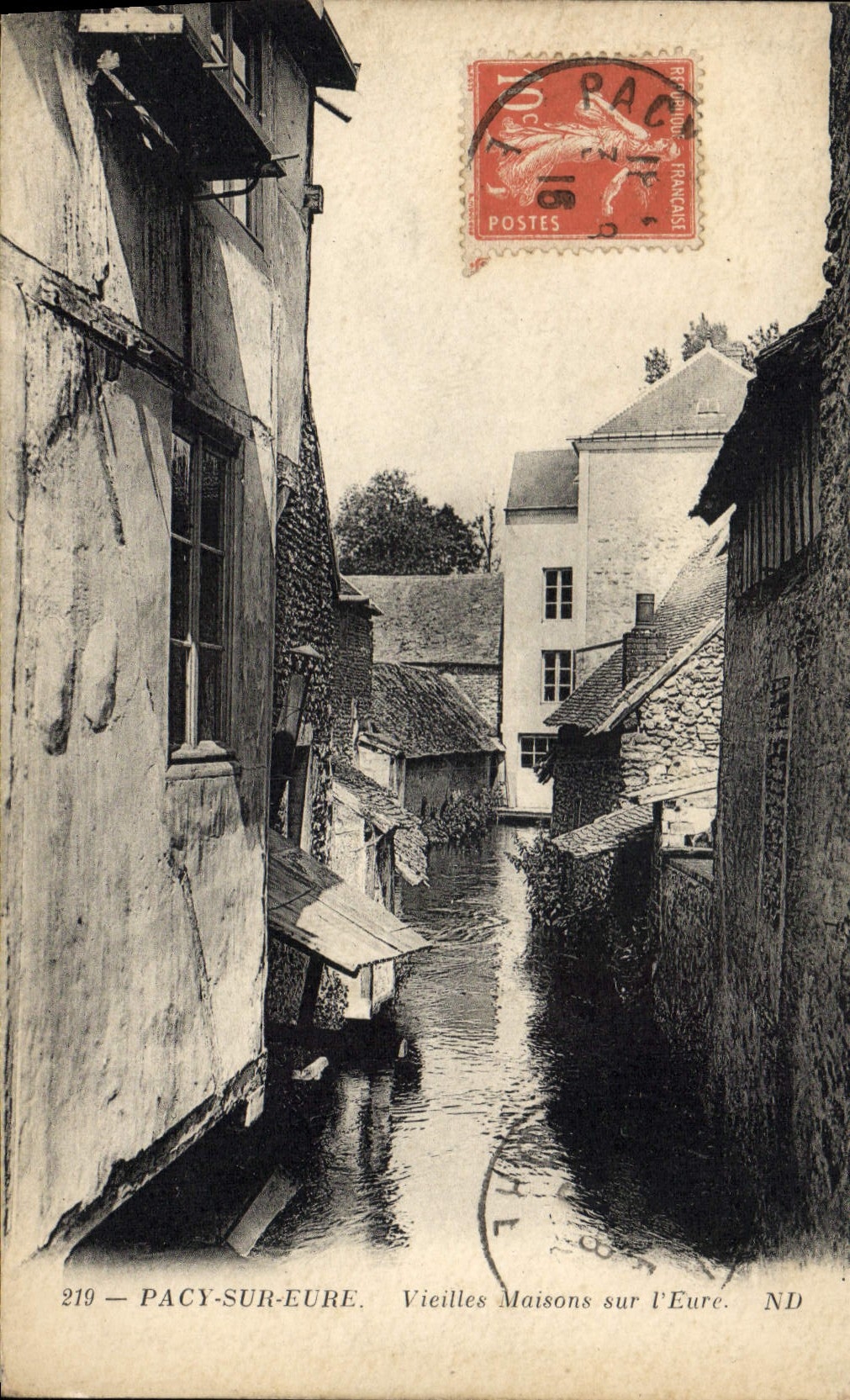CPA Pacy Sur Eure Vieilles Maisons sur I'Eure