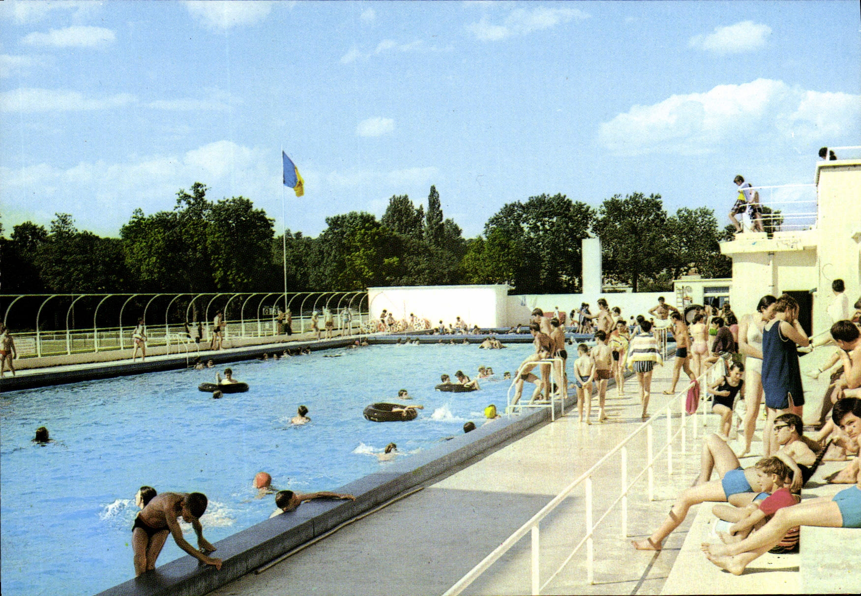 CPSM Dreux La Piscine