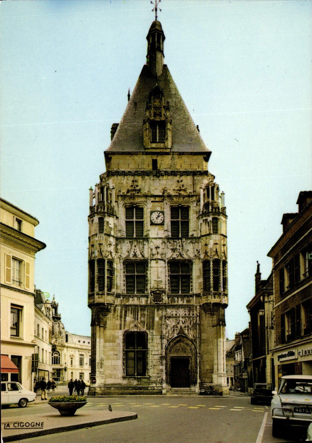 CPSM Dreux Le Beffroi Haut Pavillon Carré