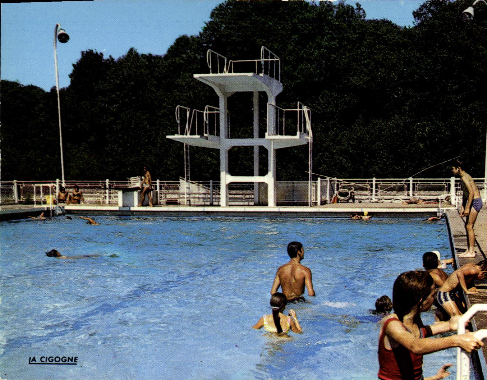 CPSM Chateaunenf En Thymerais piscine
