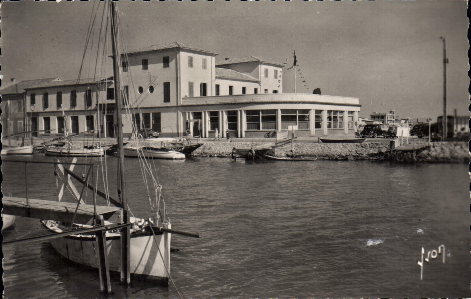 CPA Le Grau Du Roi casino