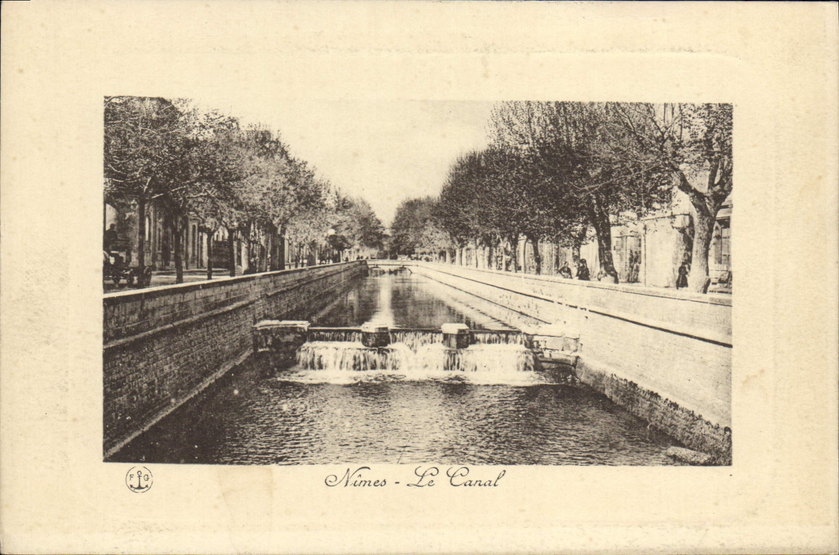 CPA Nimes Le Canal