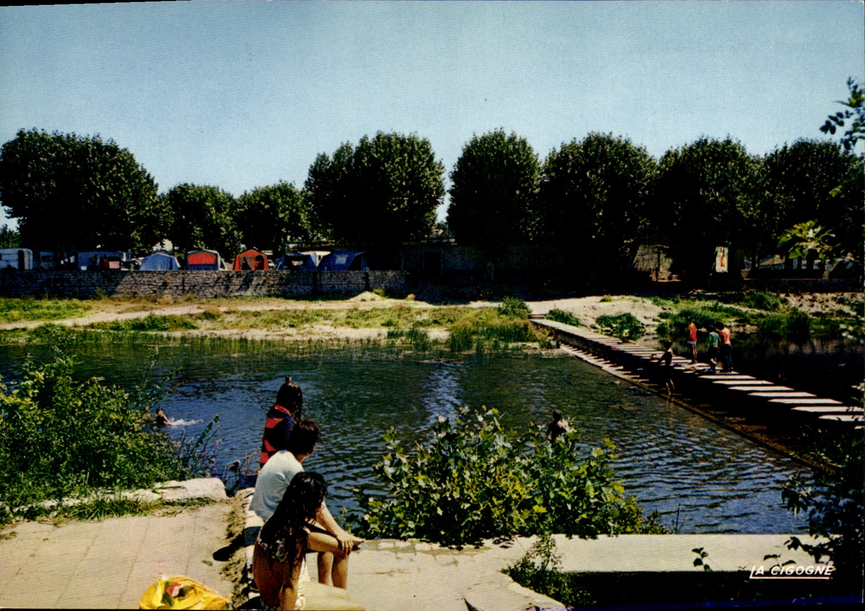 CPSM Sommieres Le Virdoule Et Le Camping
