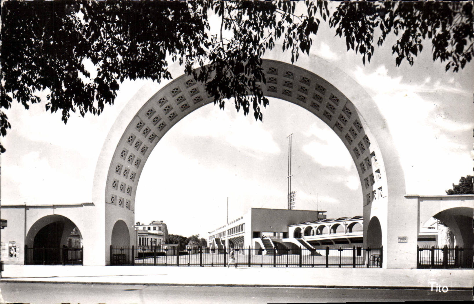 CPA Bordeaux Le Stade Municipal Entree Boulevard General Leclerc