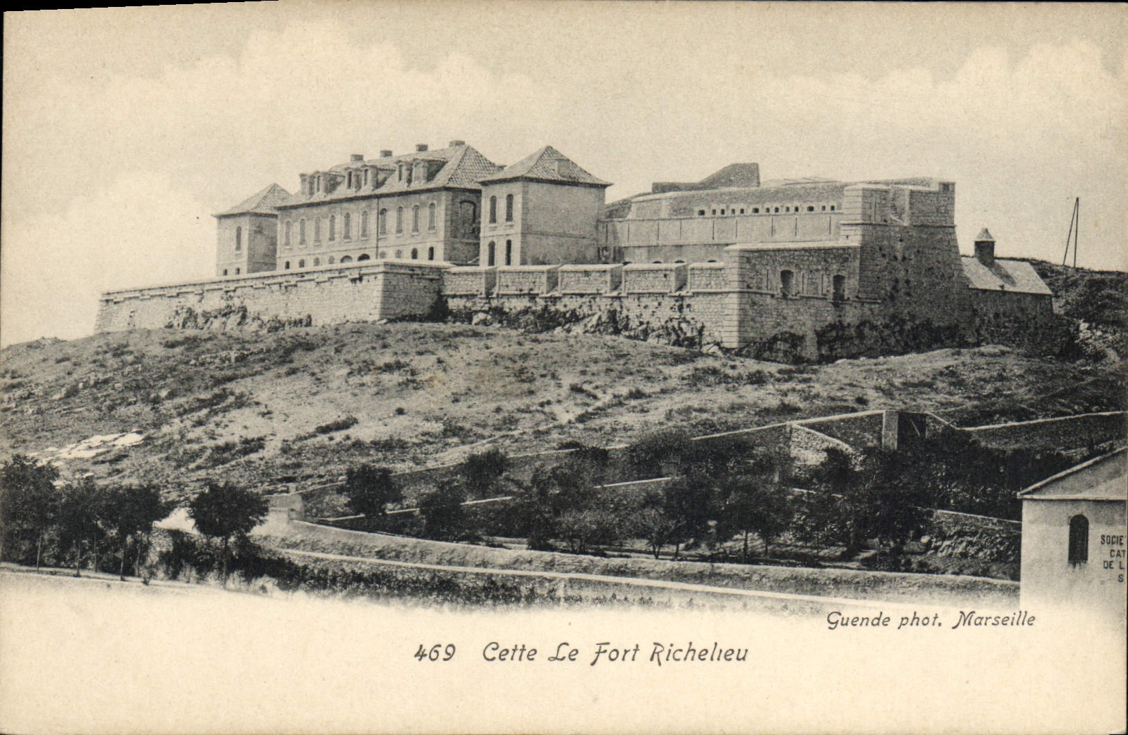 CPA Cette Le Fort Richelieu