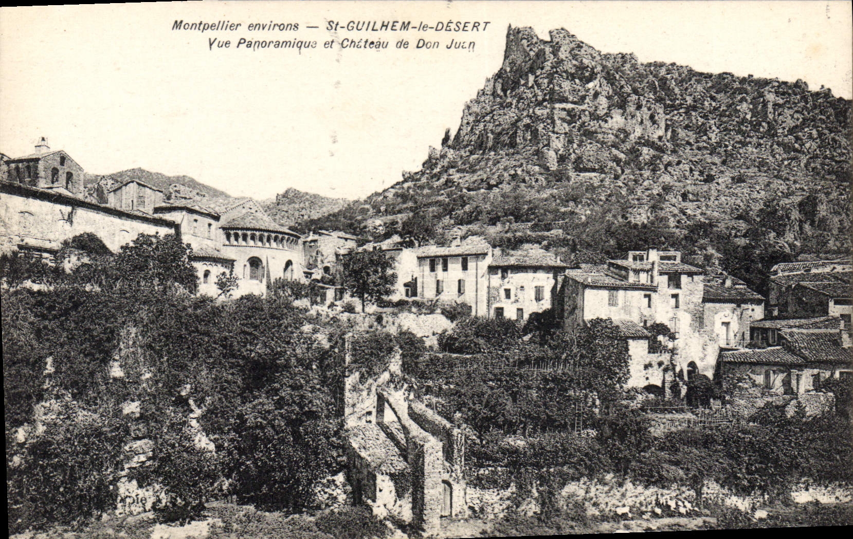 CPA St Guilhem Le Desert Vue Panoramique Et Chateau De Don Juan