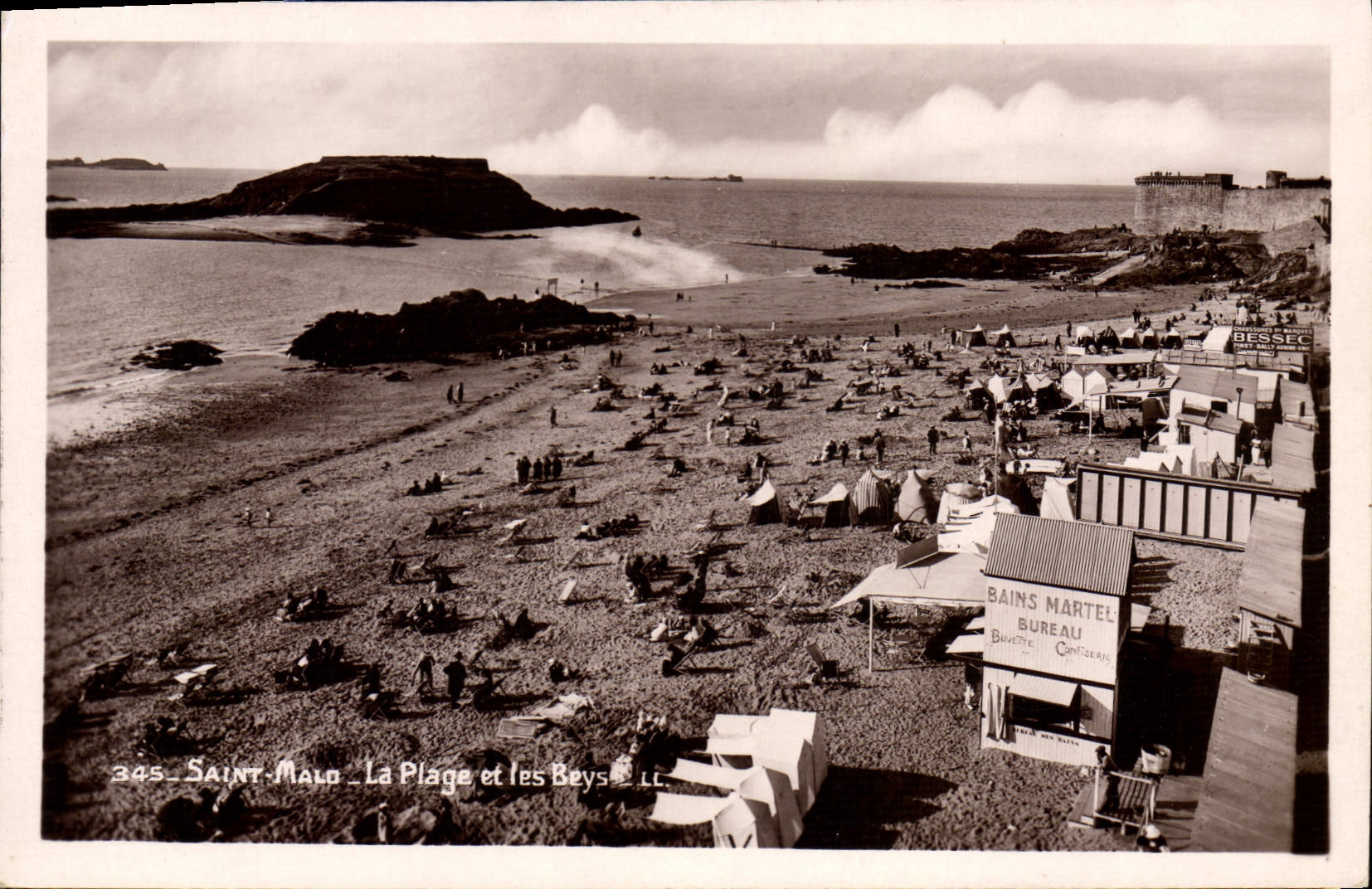 CPA Saint Malo La Plage Et Les Beys