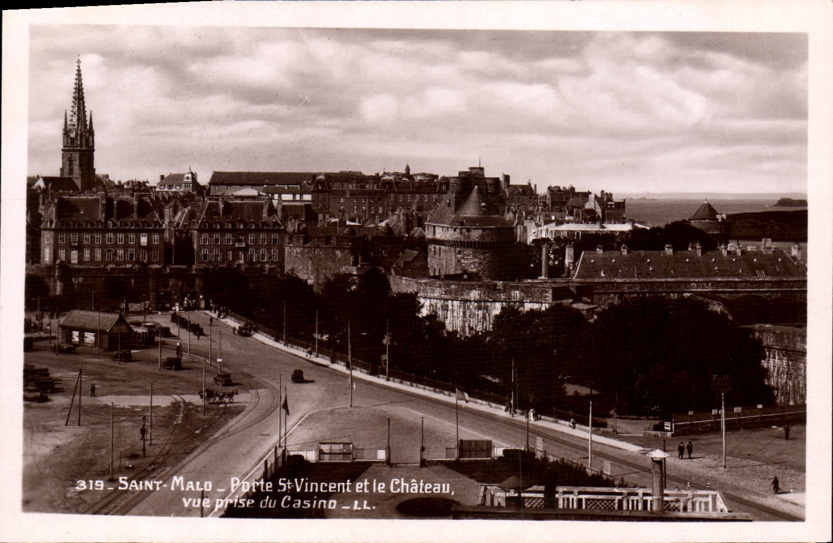 CPA Saint Malo Porte St Vincent Et Le Chateau