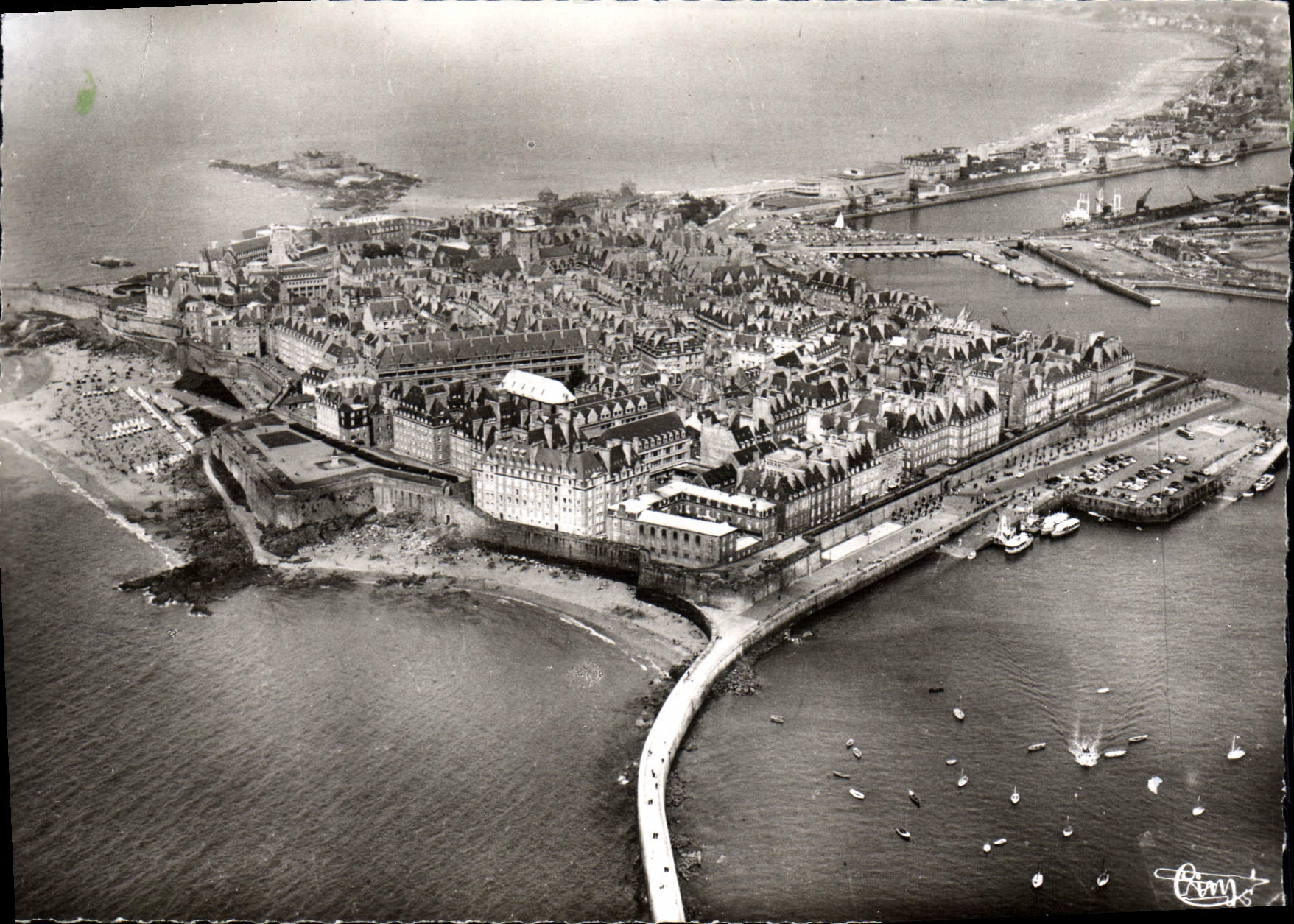 CPSM Saint Malo Vue Generale