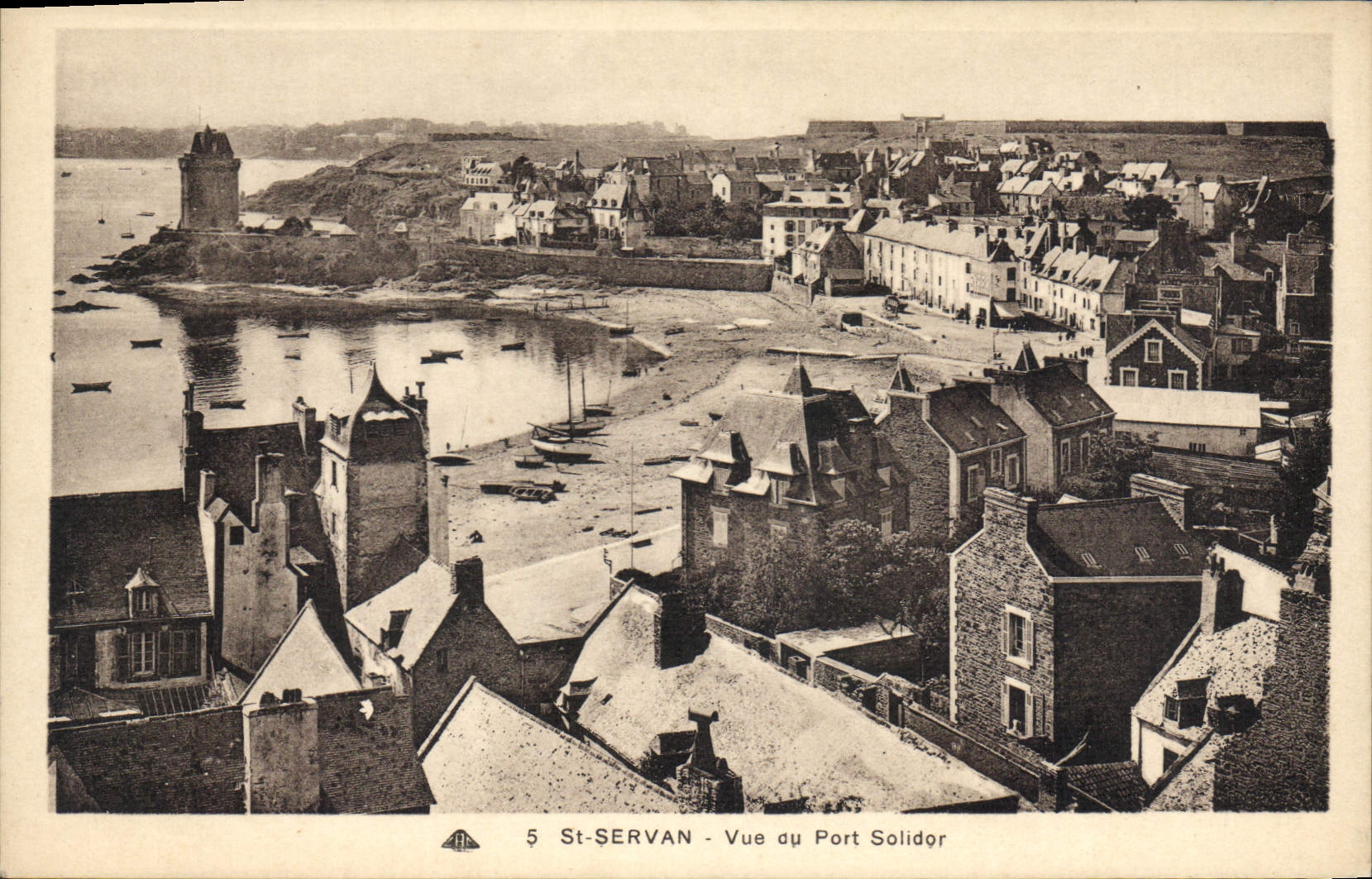 CPA Saint Servan Vue Au Port Solidor